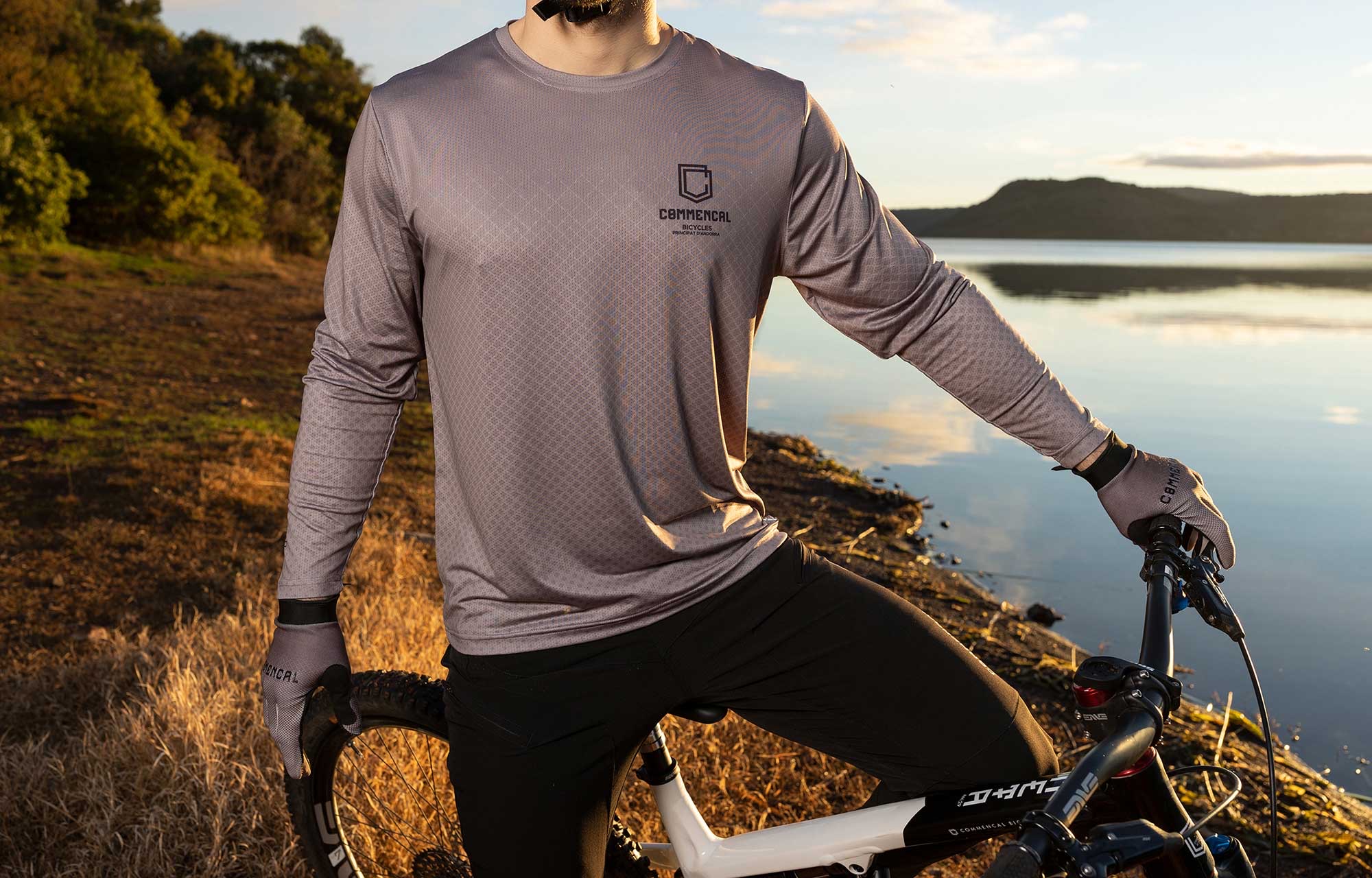 COMMENCAL LONG SLEEVE JERSEY DIRT image number 4