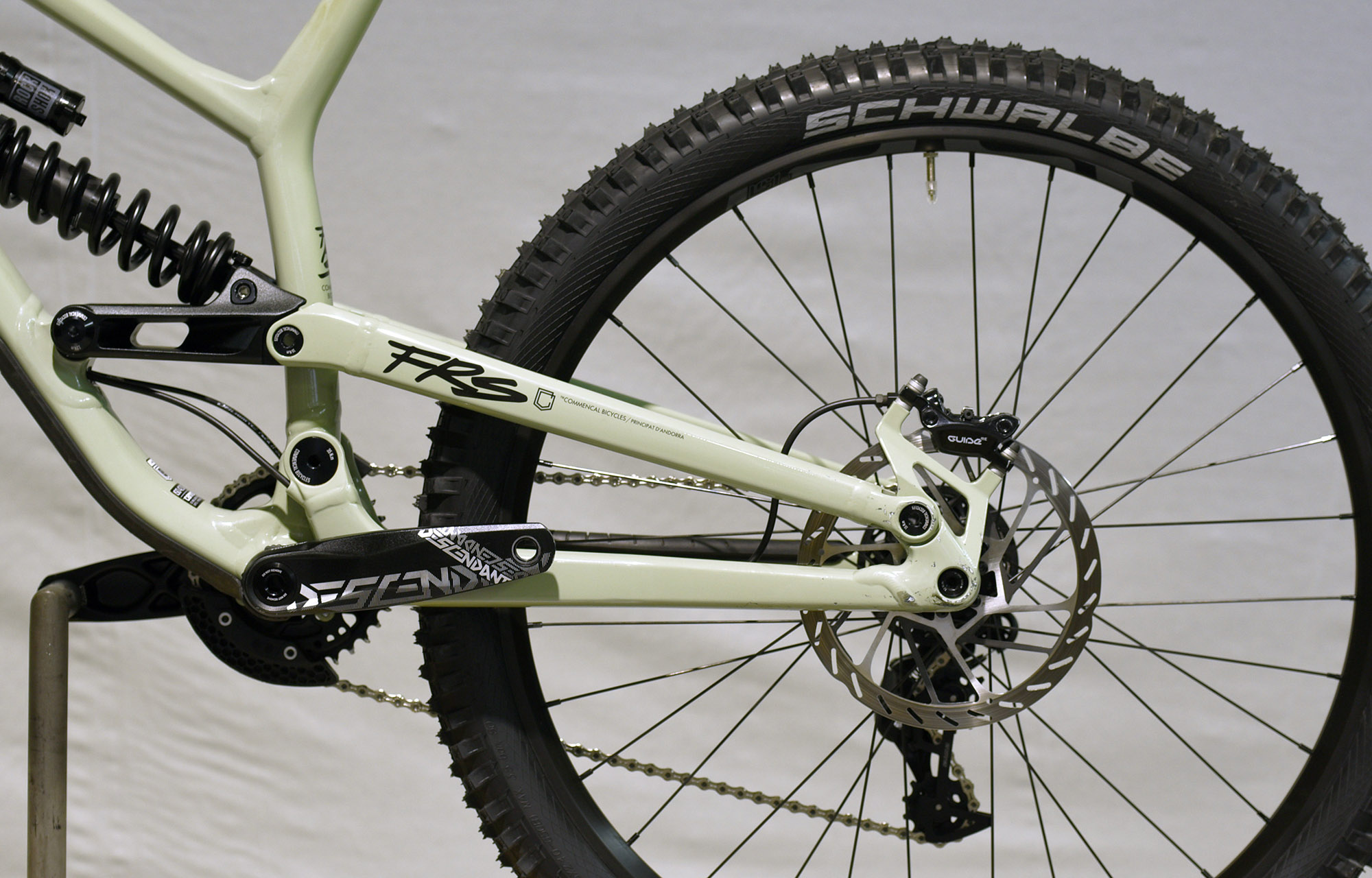 COMMENCAL FRS RIDE HERITAGE GREEN - L (22150403) image number null