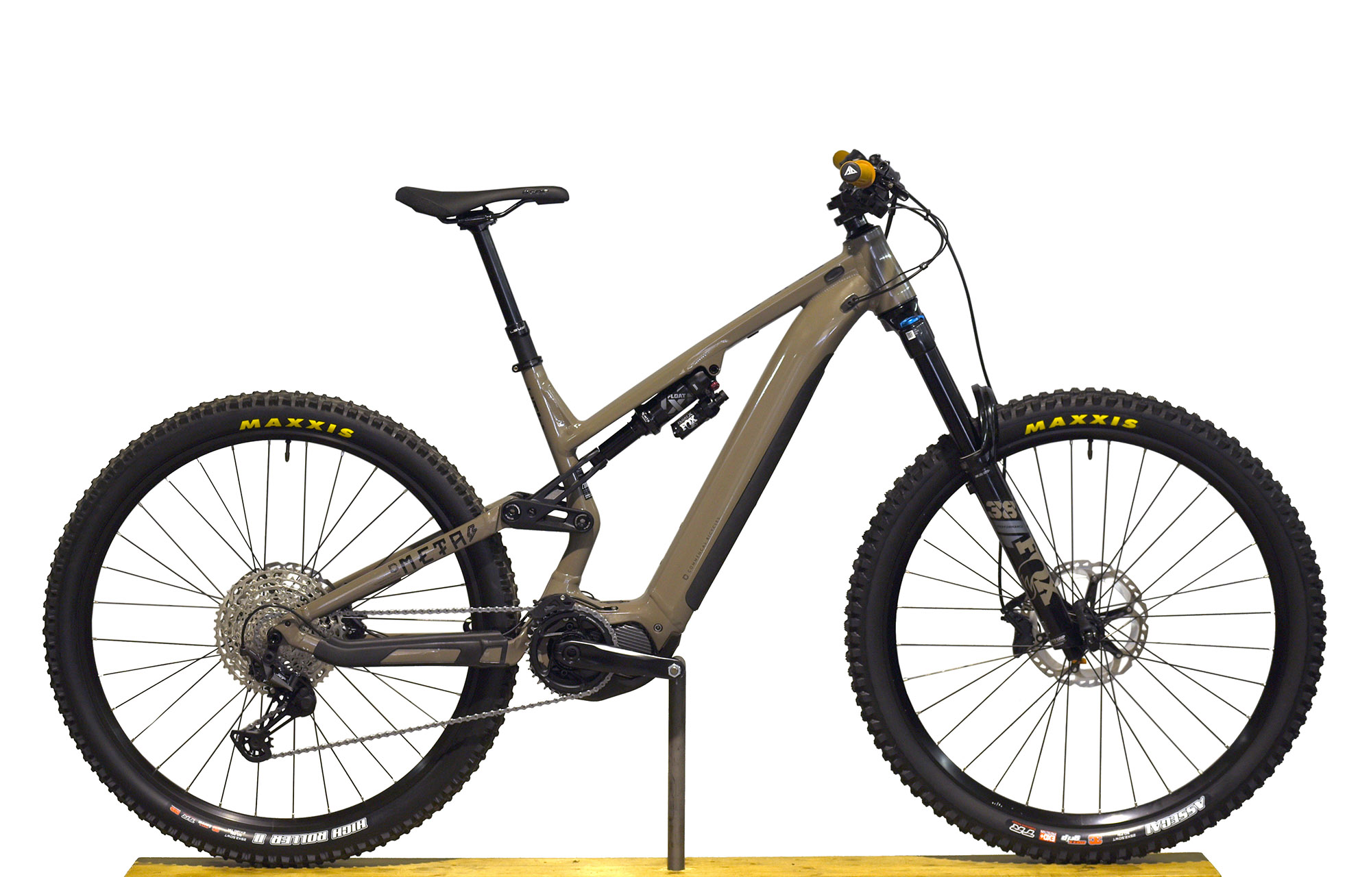 COMMENCAL META POWER 29 SHIMANO ESSENTIAL DIRT - M (21181502) 1500km image number null