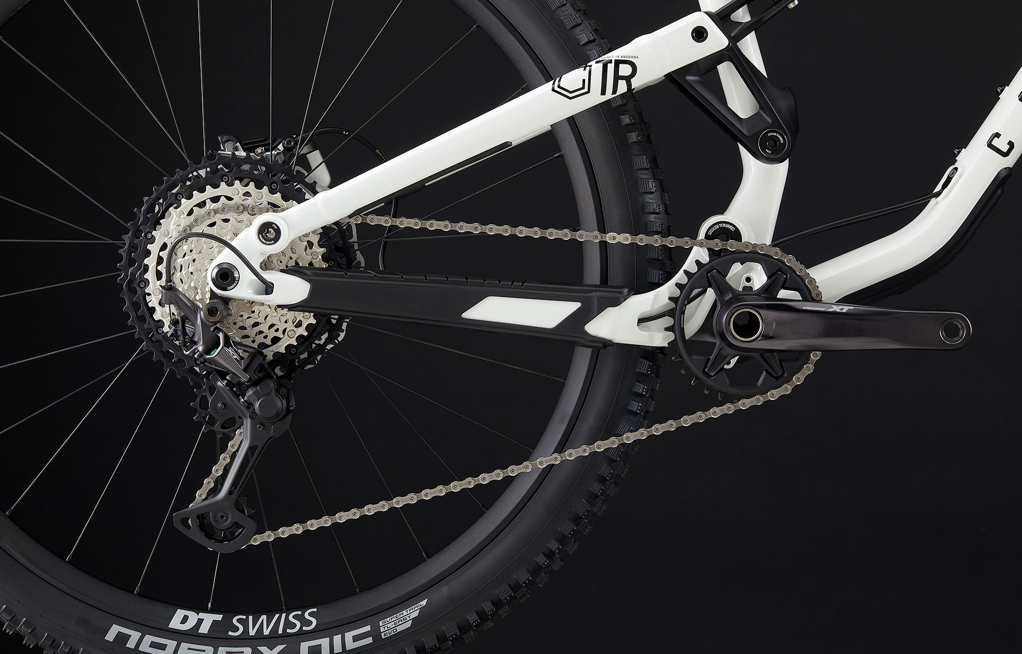 COMMENCAL META TR  V4 SIGNATURE PURE WHITE image number null