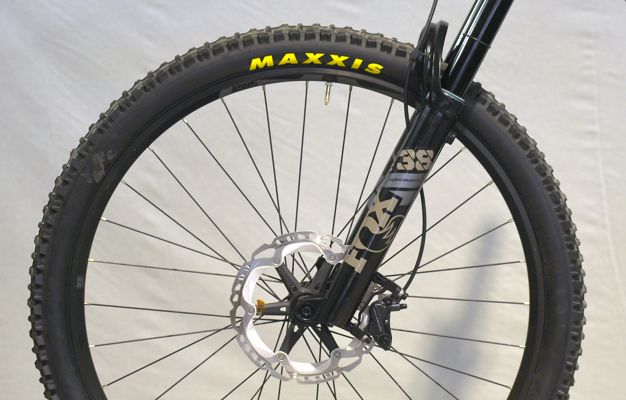 COMMENCAL META POWER 29 SHIMANO ESSENTIAL DIRT - L (21181503) 1256km image number null