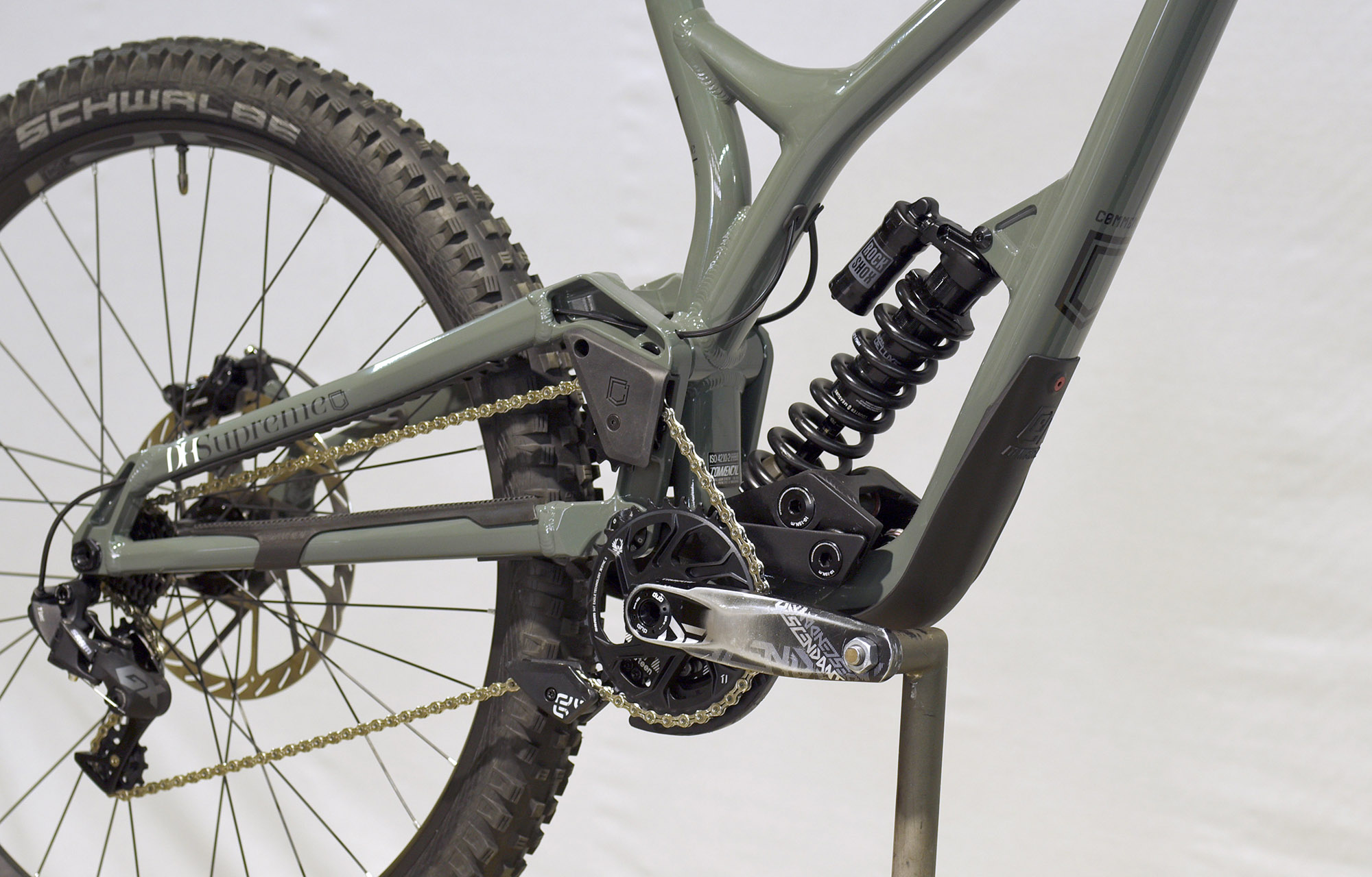 COMMENCAL SUPREME DH 29/27 RACE KESWICK GREEN- M (21151202) image number null