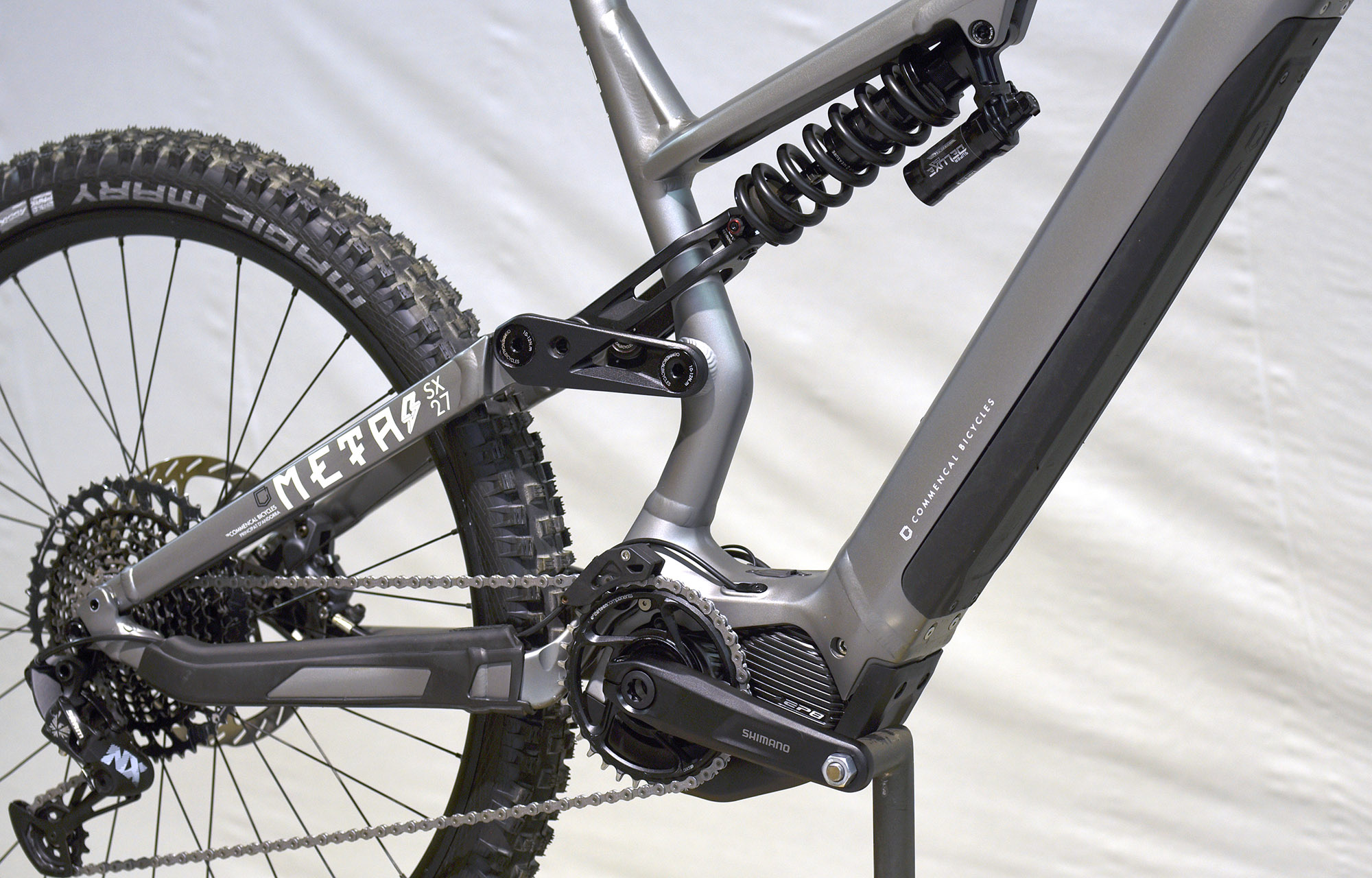 COMMENCAL META POWER SX SHIMANO RACE MATTE GRAPHITE - L (21180503) 2205km image number null
