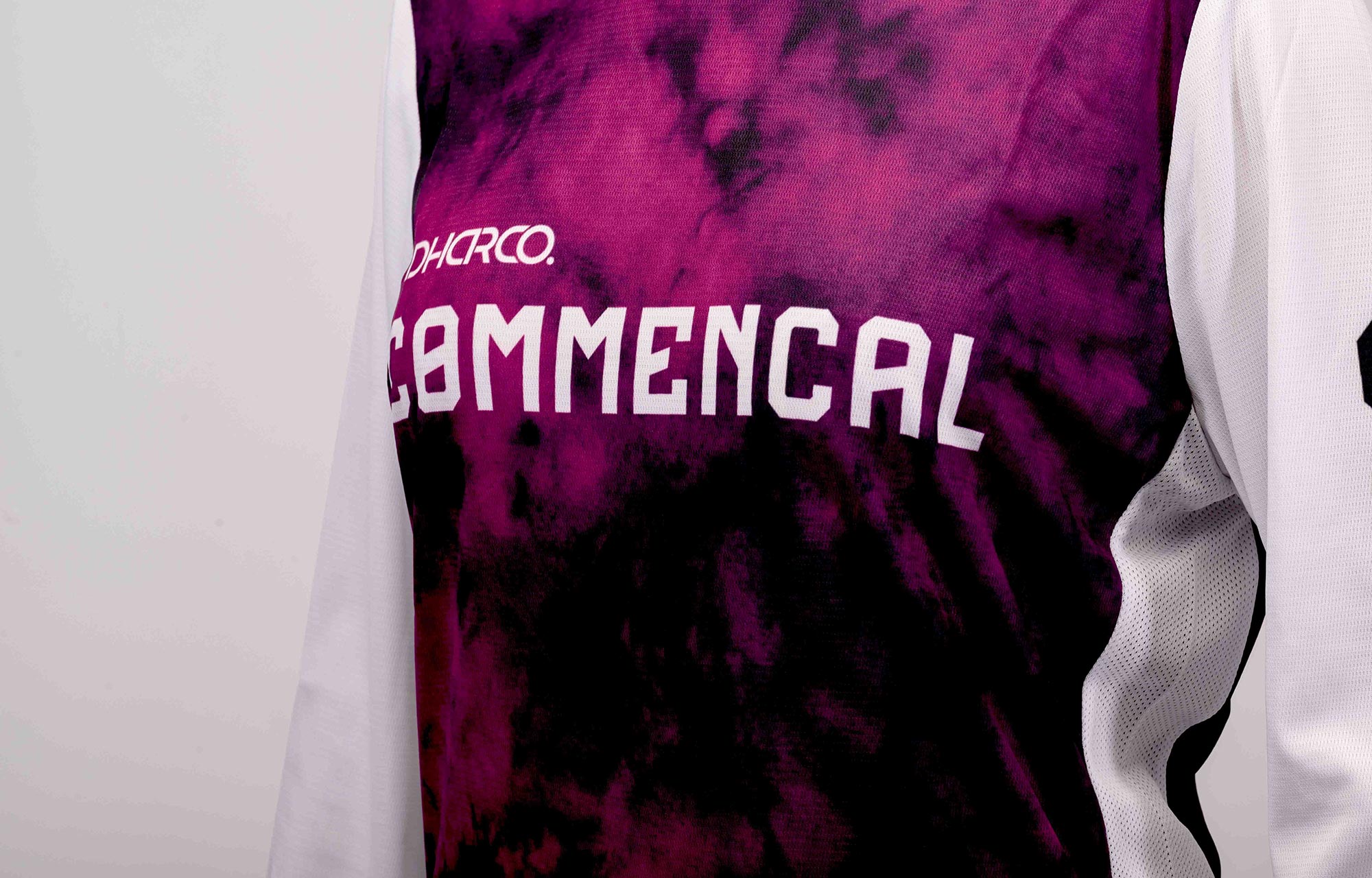 COMMENCAL-DHARCO LONG SLEEVE WOMEN TEAM REPLICA JERSEY PINK image number 1