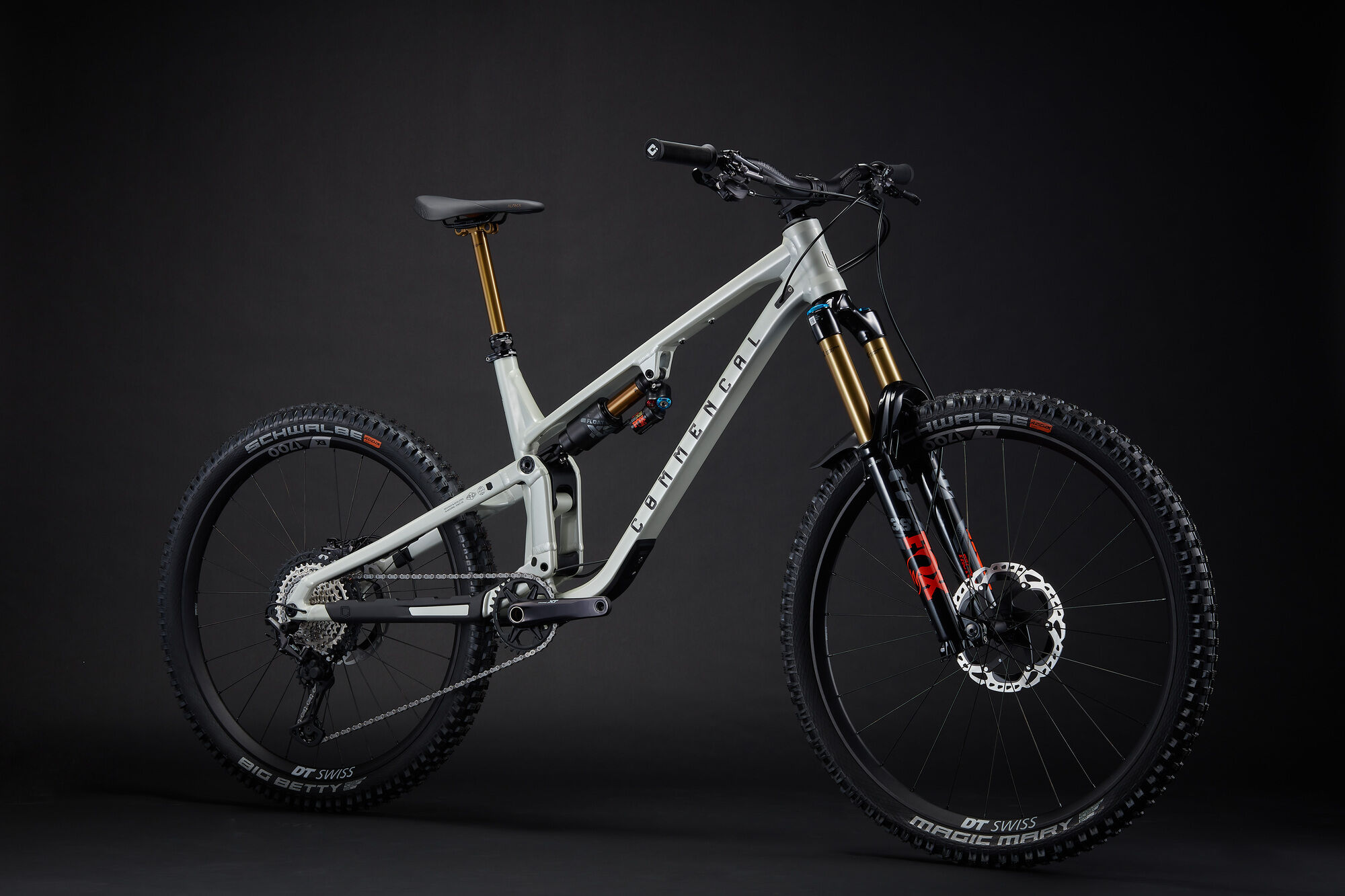 COMMENCAL META SX V5 SIGNATURE CLEAR SILVER Enduro Bike – Built
