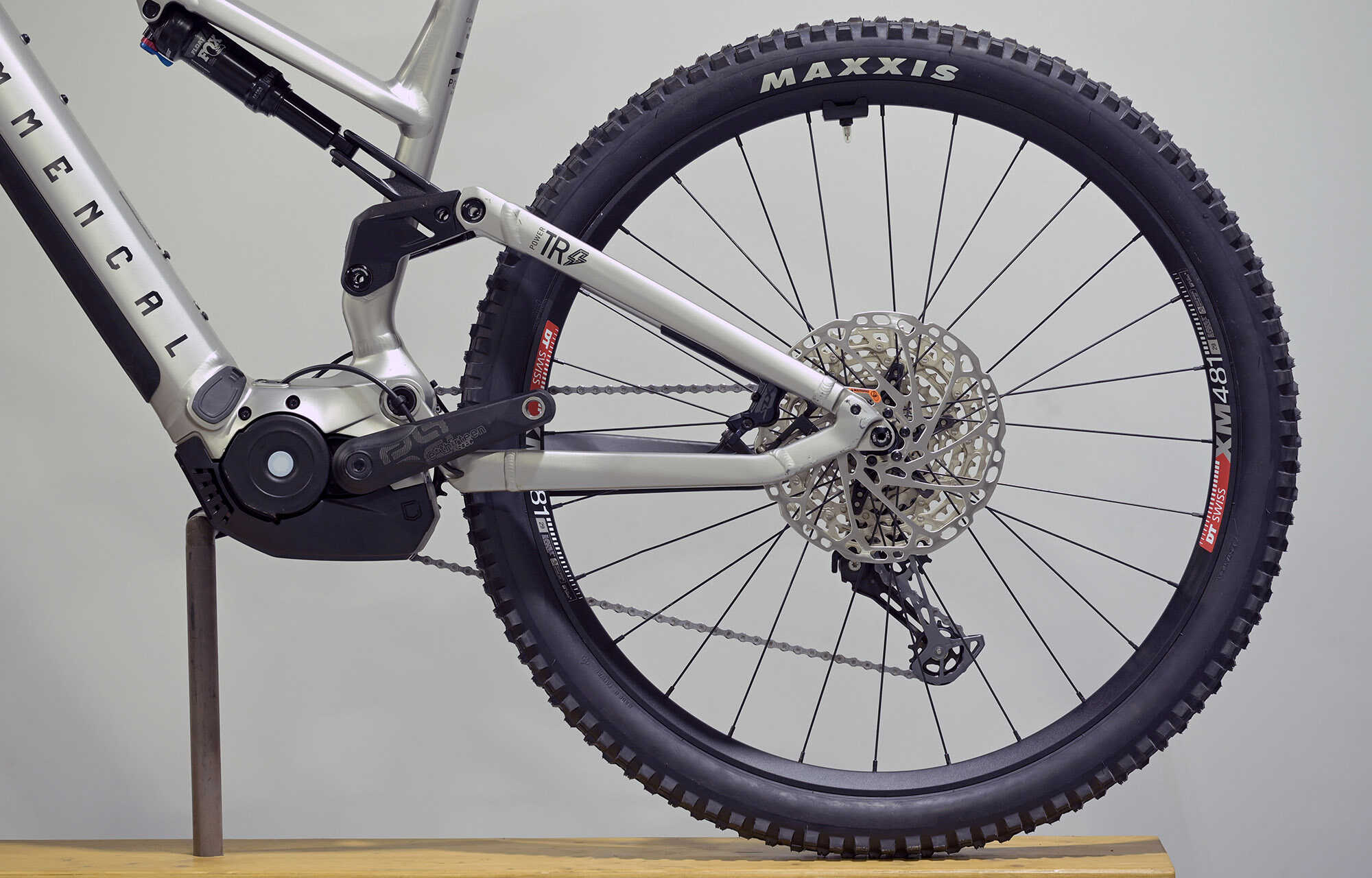 COMMENCAL META POWER TR BOSCH ESSENTIAL SILVER - XL (22180204) 1476 km image large number 4