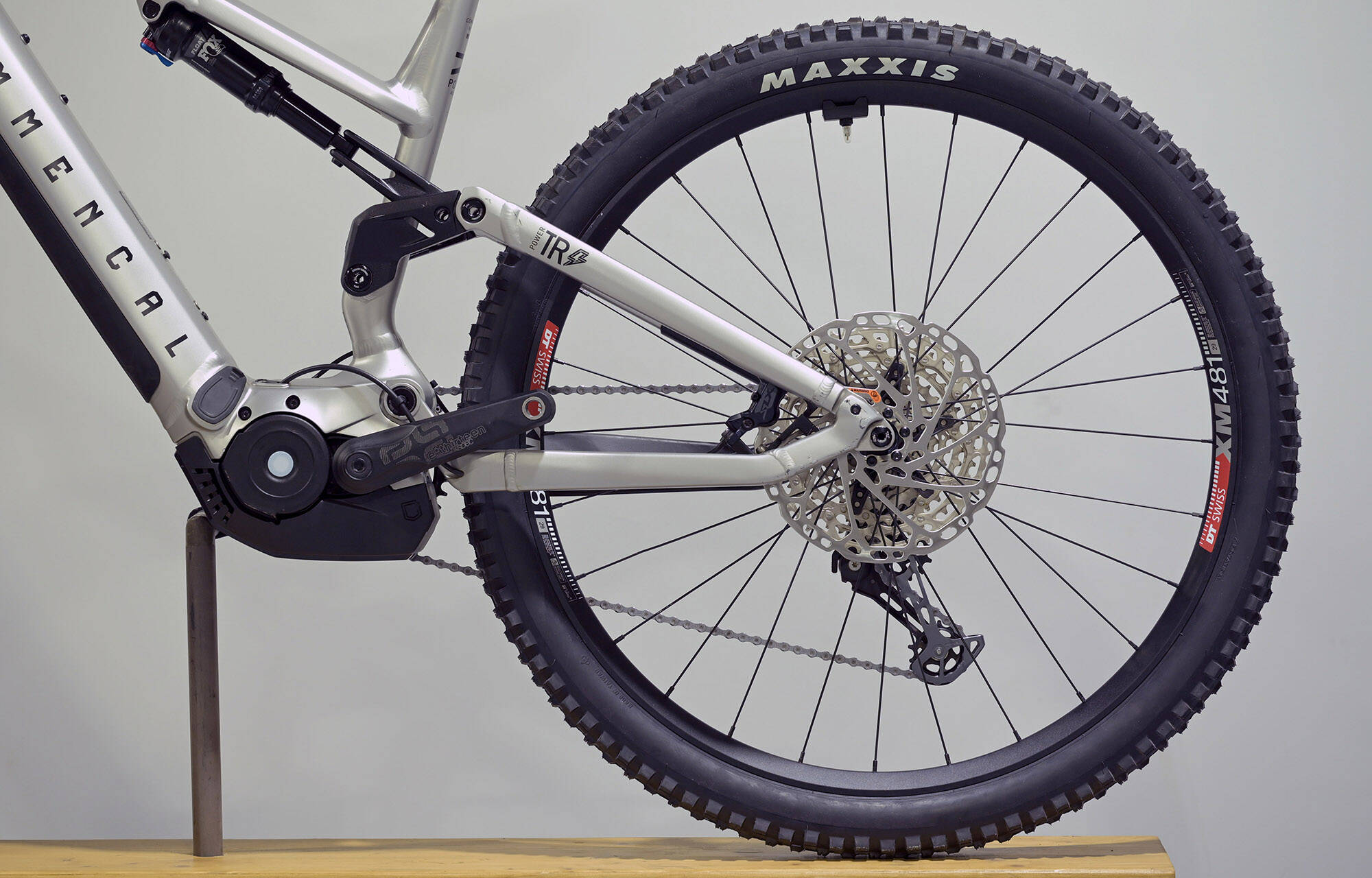 COMMENCAL META POWER TR BOSCH ESSENTIAL SILVER - XL (22180204) 1476 km image large number 4