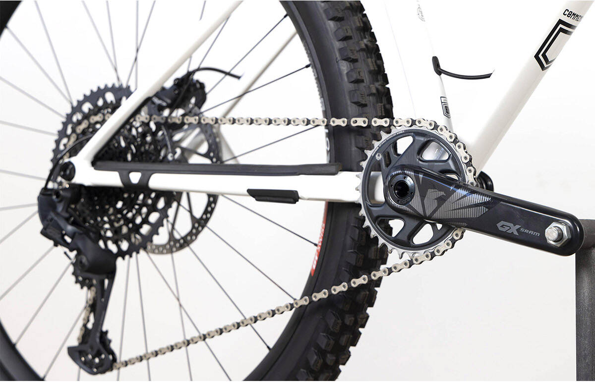 COMMENCAL META HT AM RACE PURE WHITE ALC image large number 1