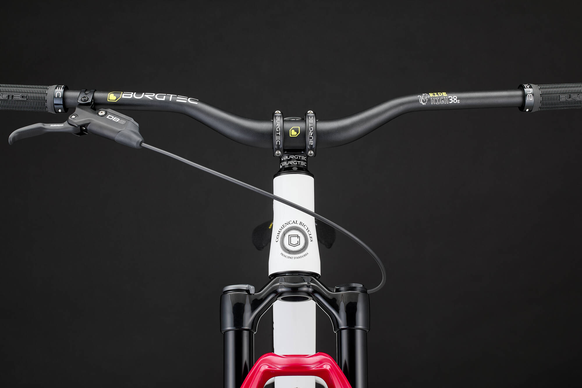 COMMENCAL ABSOLUT BOMBER PURE WHITE 2027 image large number 4