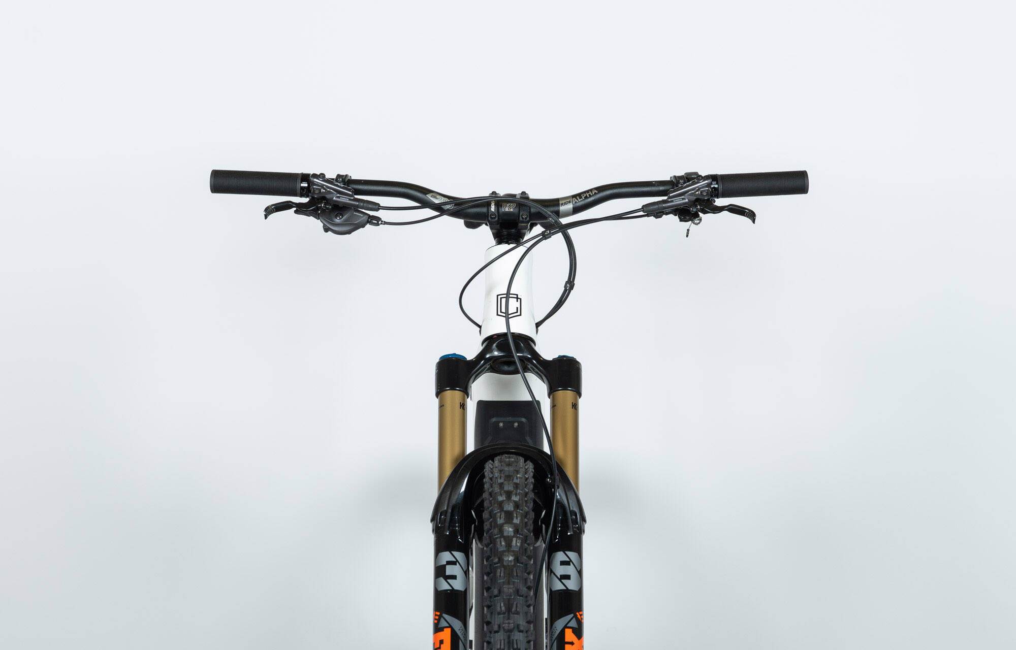 COMMENCAL META POWER SX BOSCH SIGNATURE PURE WHITE - L (22181903) 2251 km image large number 3