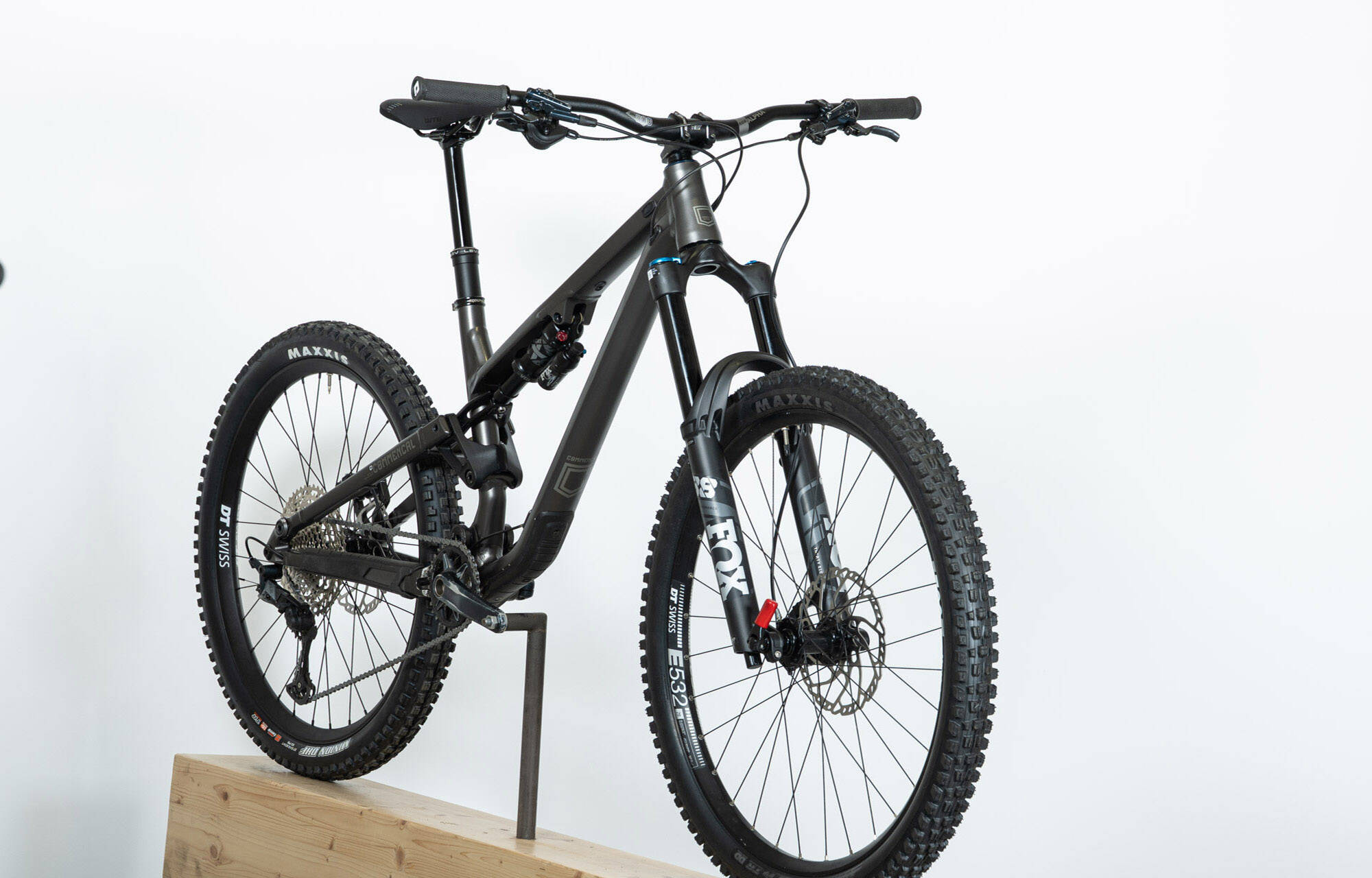 COMMENCAL META SX V4 ESSENTIAL DARK SLATE - M (22130602) image large number 2