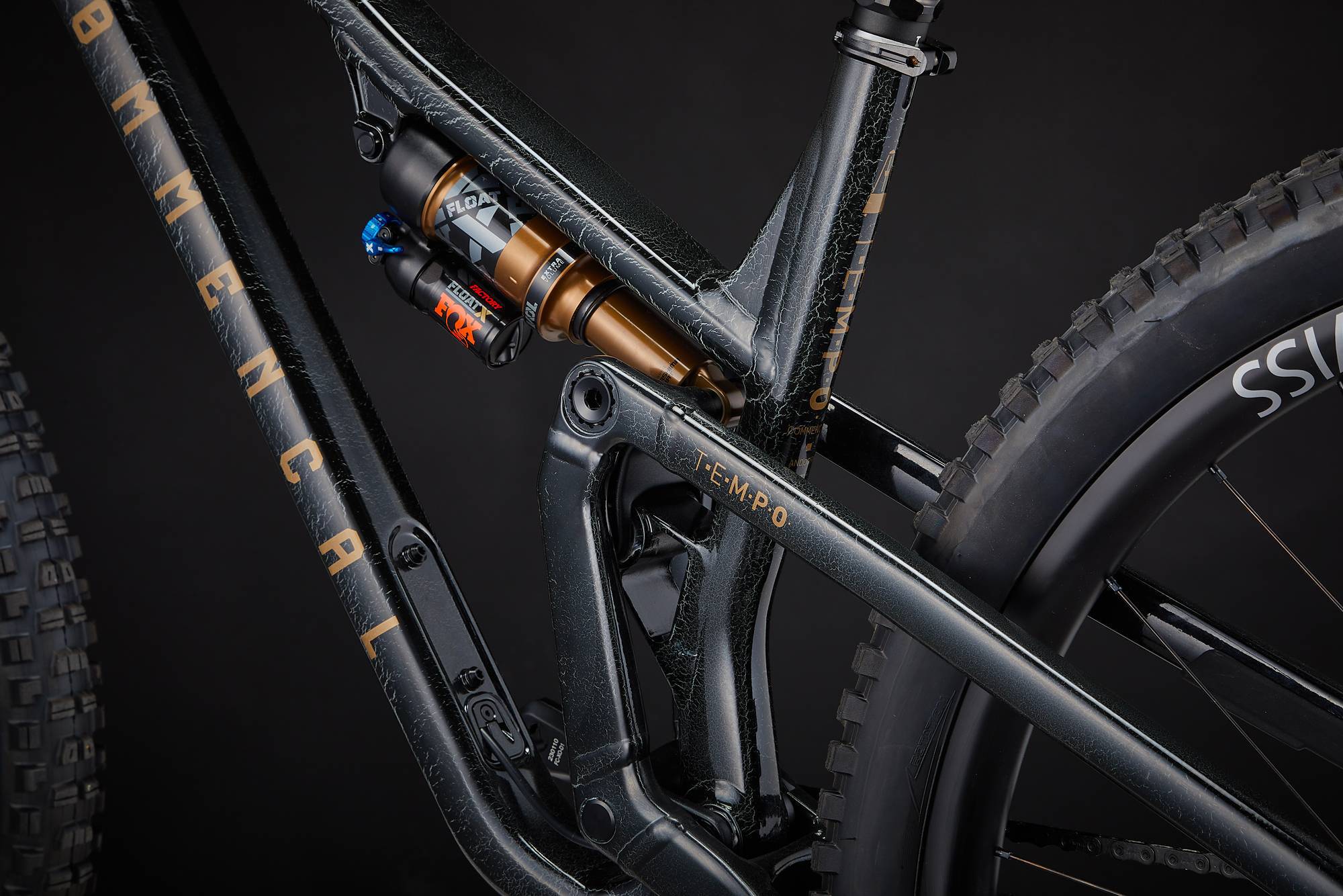 COMMENCAL T.E.M.P.O. T-TYPE CRACKLED BLACK image large number 7
