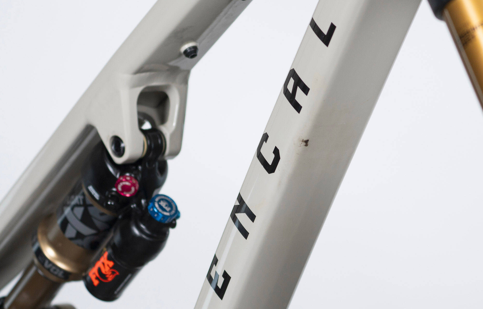 COMMENCAL META V5 SIGNATURE CHALK ALC - XL (22102022) image large number 6