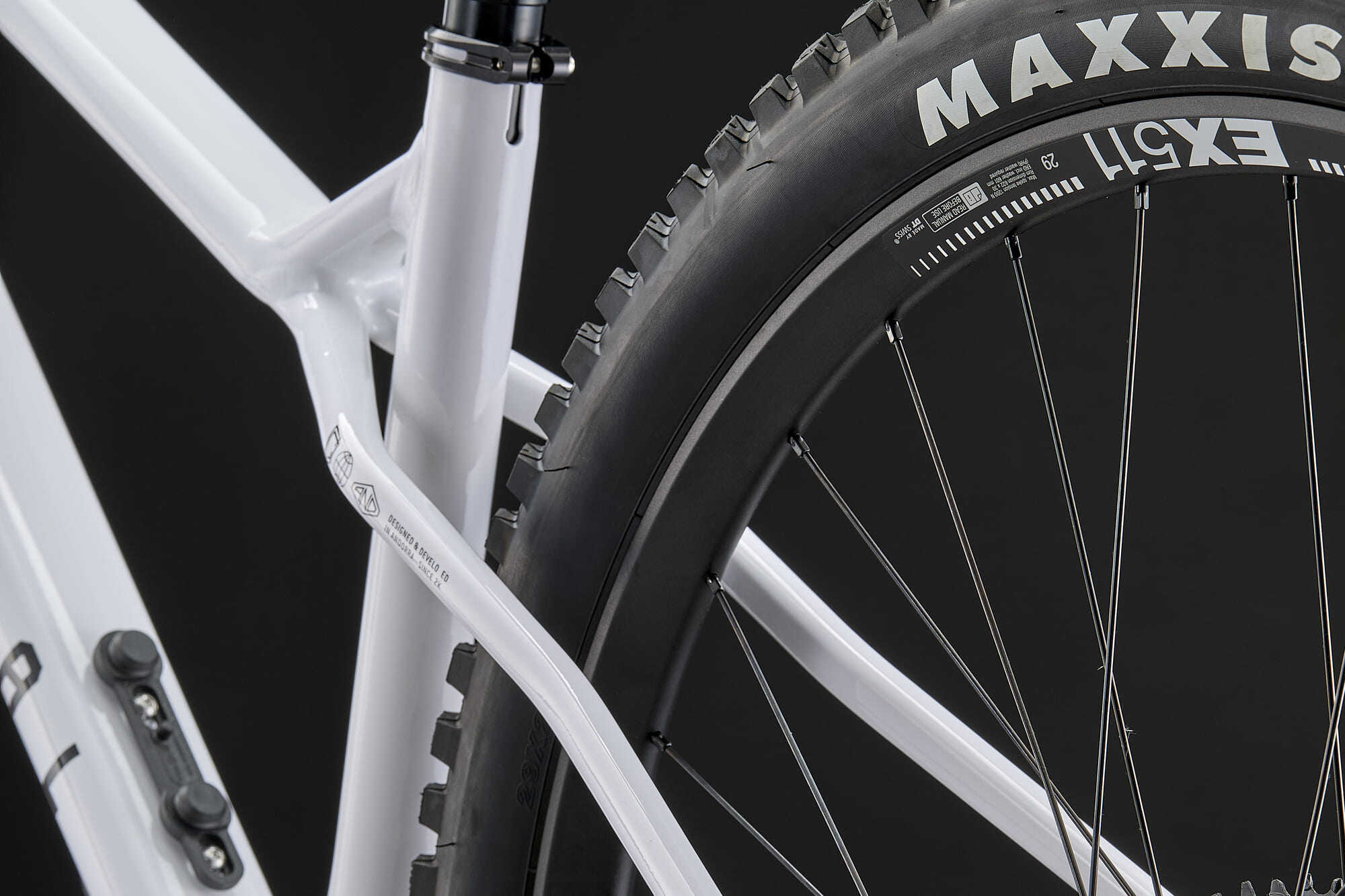 COMMENCAL META HT V3 SIGNATURE PURE WHITE 2026 image large number 7