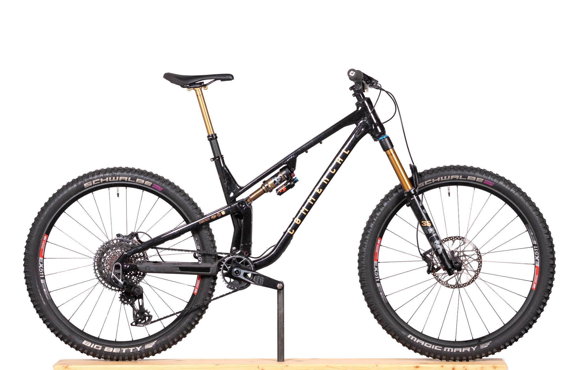 COMMENCAL META V5 T-TYPE CHALK image number null