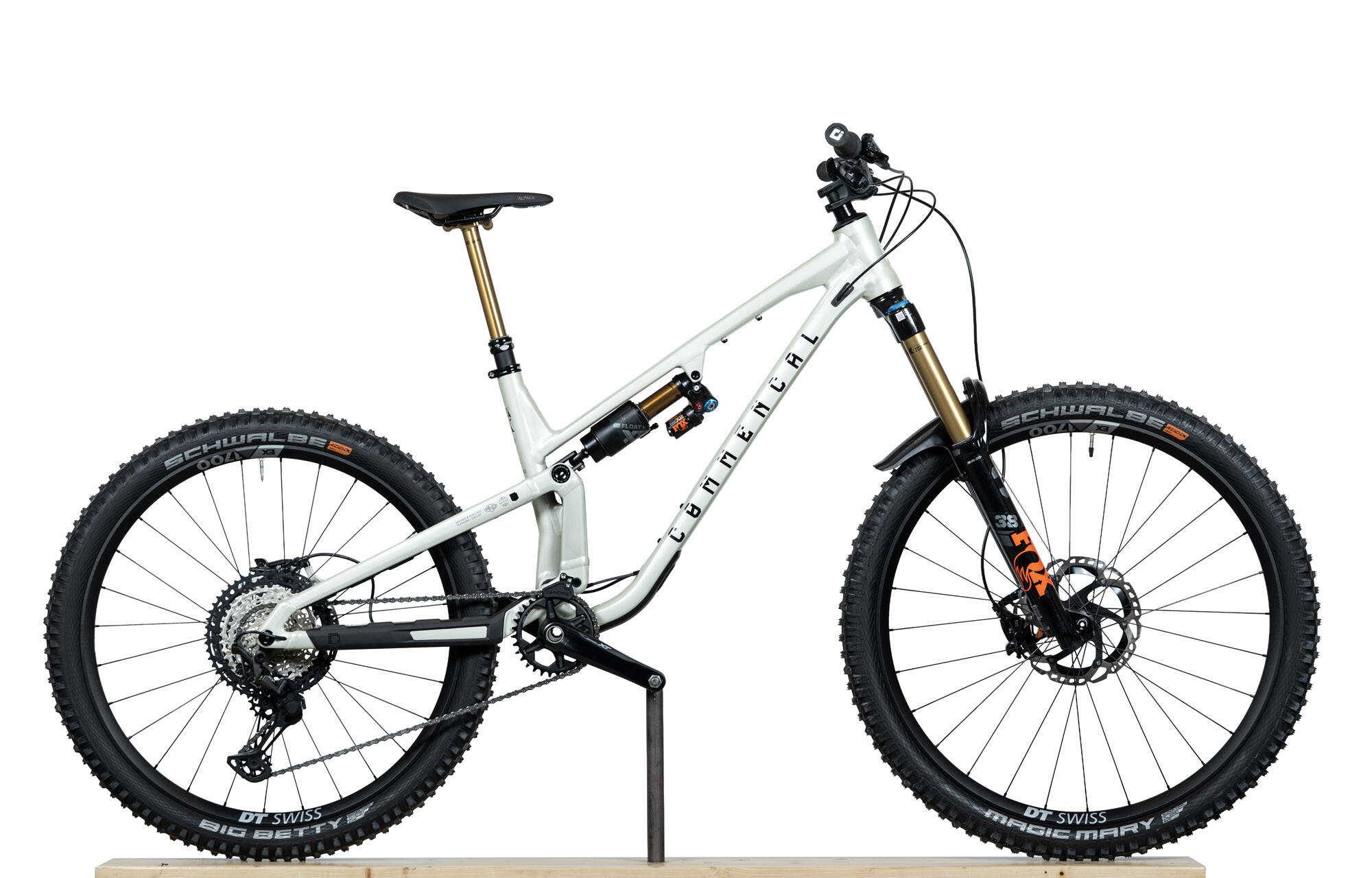 COMMENCAL META SX V5 SIGNATURE CLEAR SILVER - M (23131902) image number null