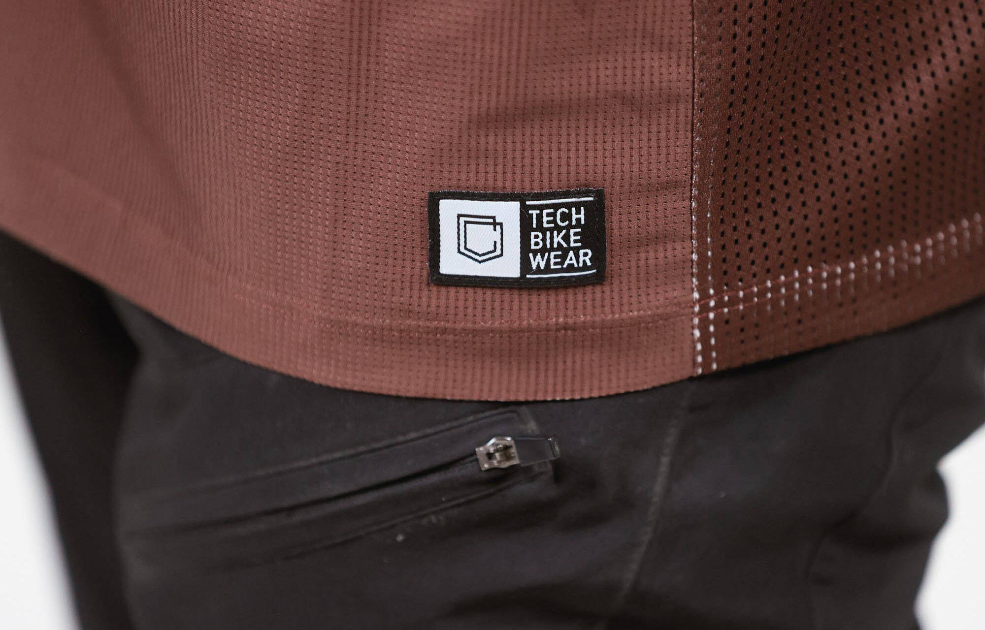 COMMENCAL KURZARM TRIKOT LIGHTECH CORPORATE RED DIRT image large number 2