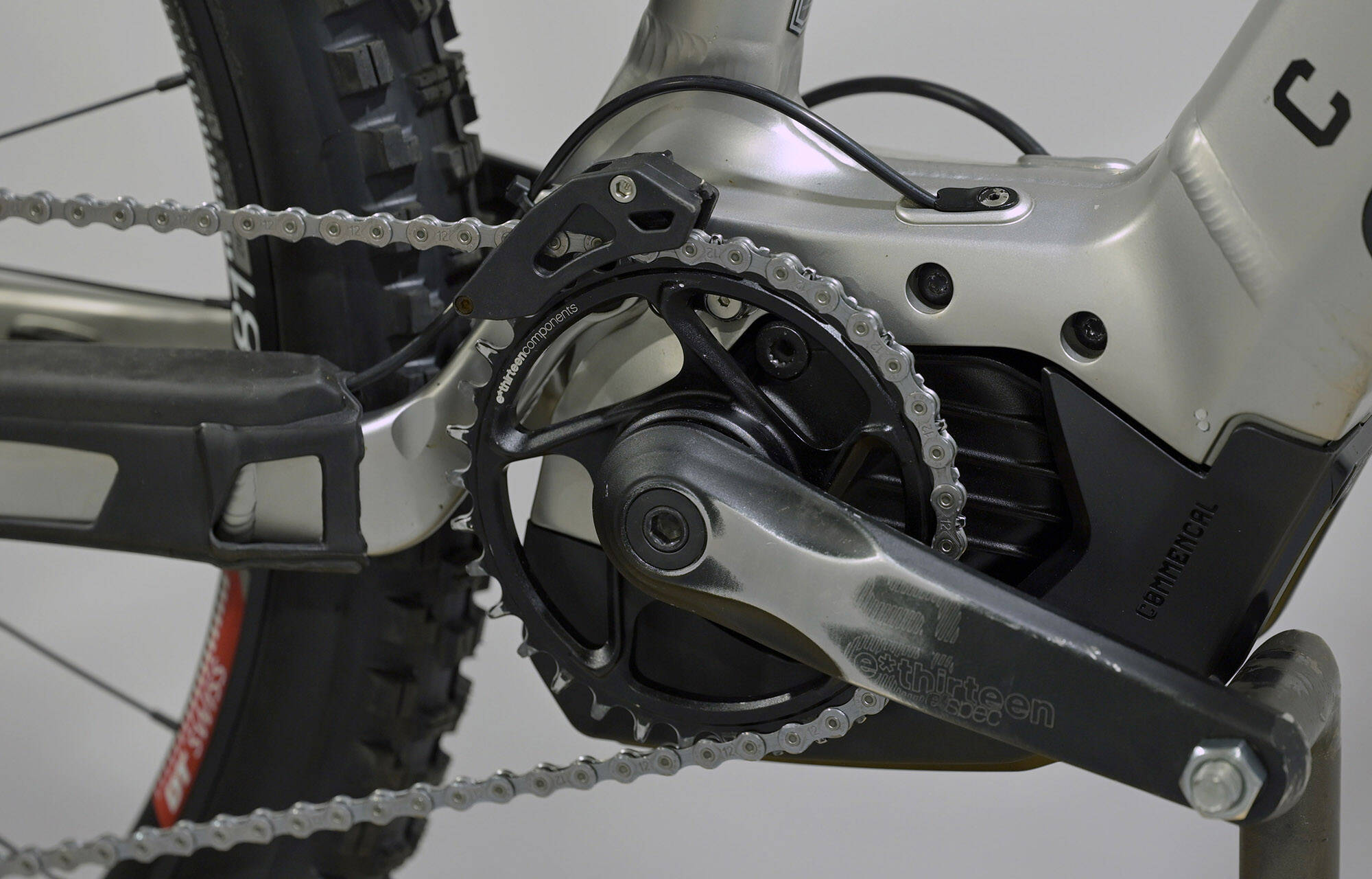 COMMENCAL META POWER TR BOSCH ESSENTIAL SILVER - XL (22180204) 1476 km image large number 7