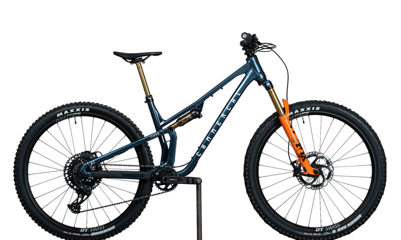 COMMENCAL T.E.M.P.O. SIGNATURE SPARKLY BLUE - M (23121502)