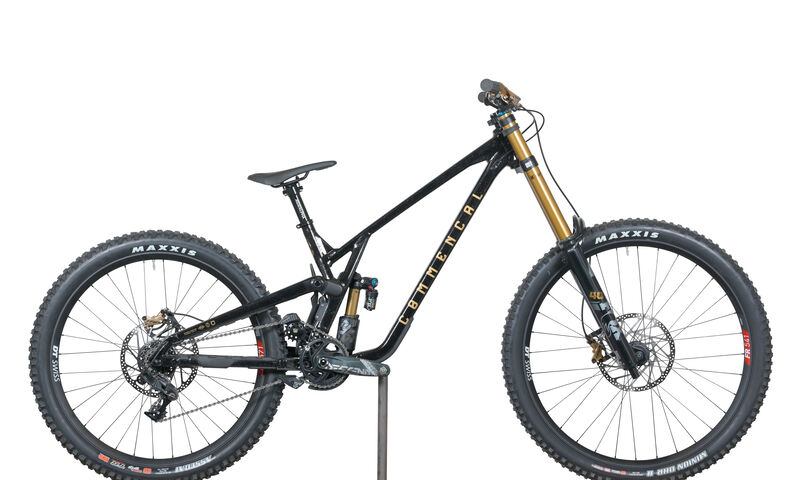 COMMENCAL SUPREME DH V5 SIGNATURE LTD GLITTERY BLACK - L (24150303)