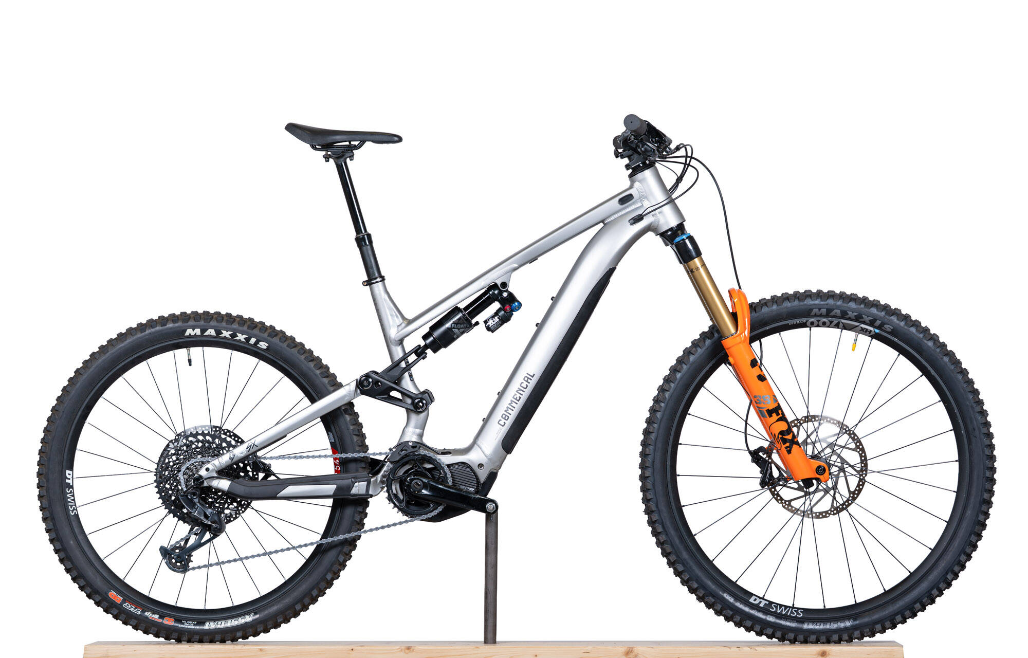 COMMENCAL META POWER SX SHIMANO RACE SILVER - L (22180703) 756 km image number null