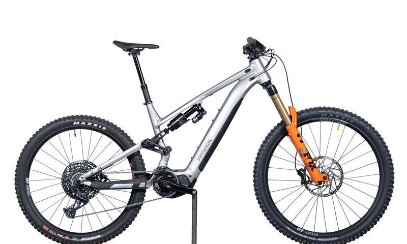 COMMENCAL META POWER SX SHIMANO RACE SILVER - L (22180703) 756 km