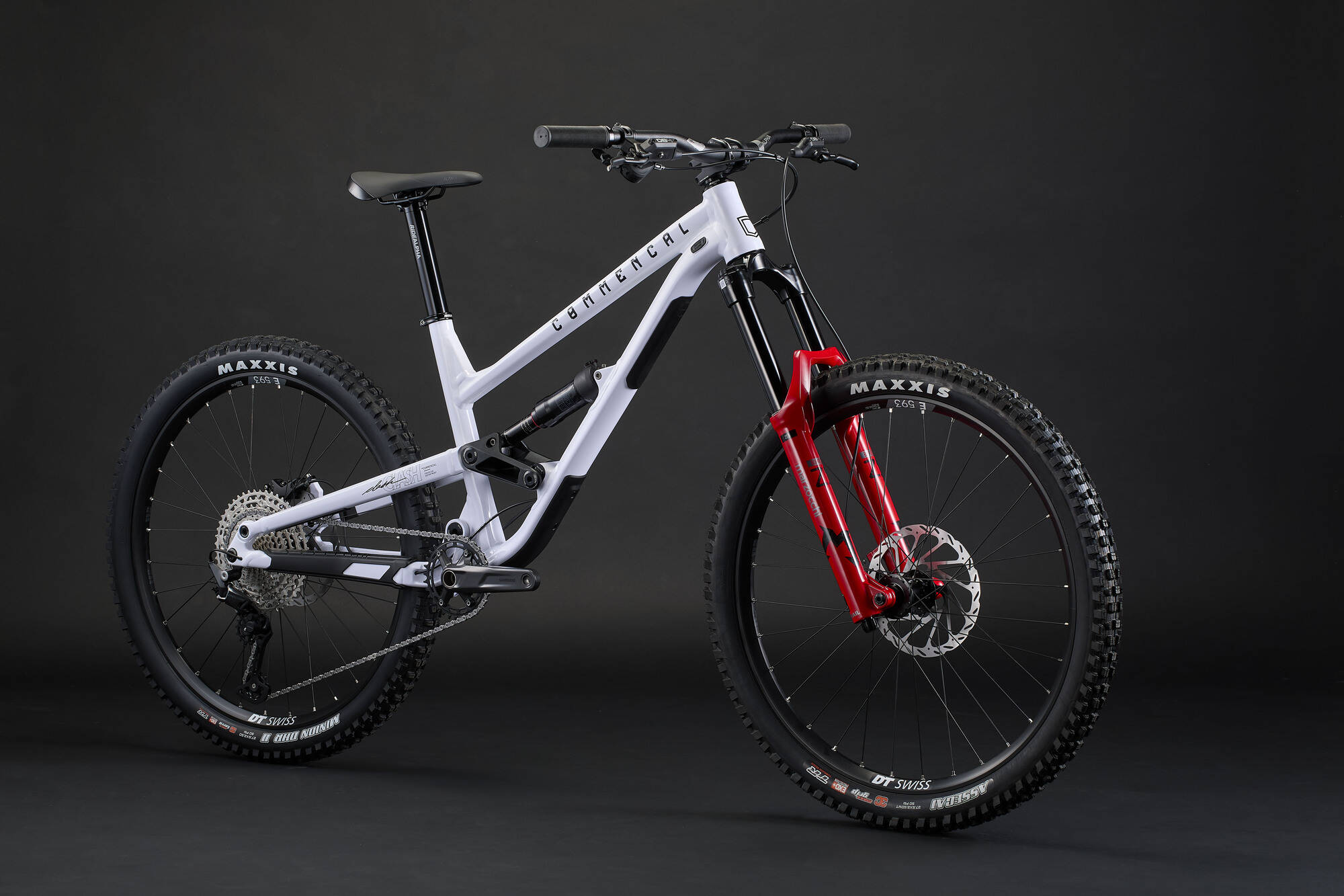 COMMENCAL CLASH MARZO PURE WHITE 2027 image large number 1