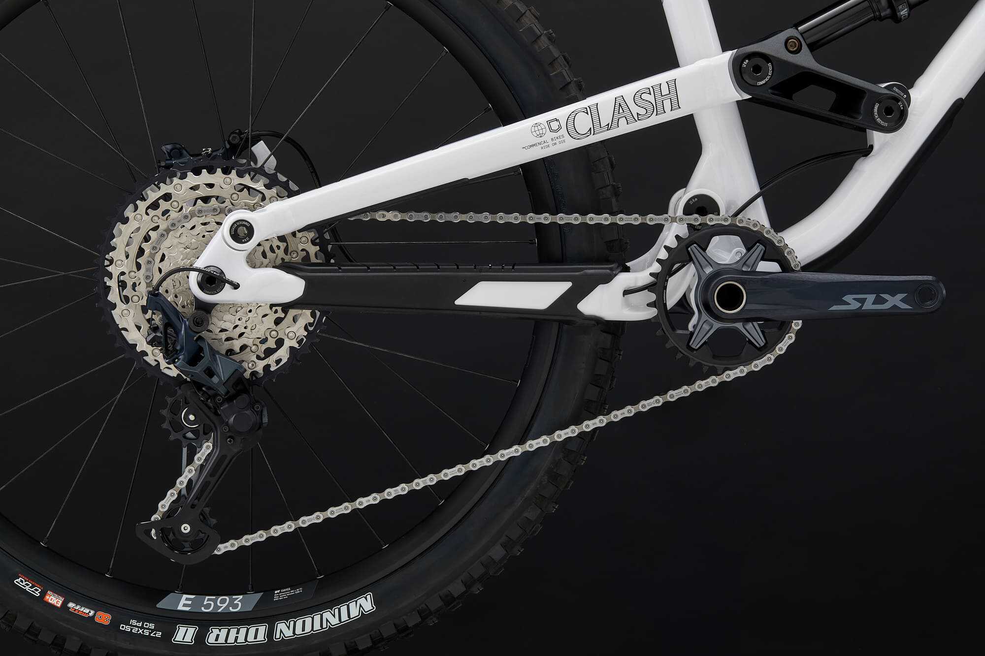 COMMENCAL CLASH ESSENTIAL PURE WHITE 2026 image large number 5