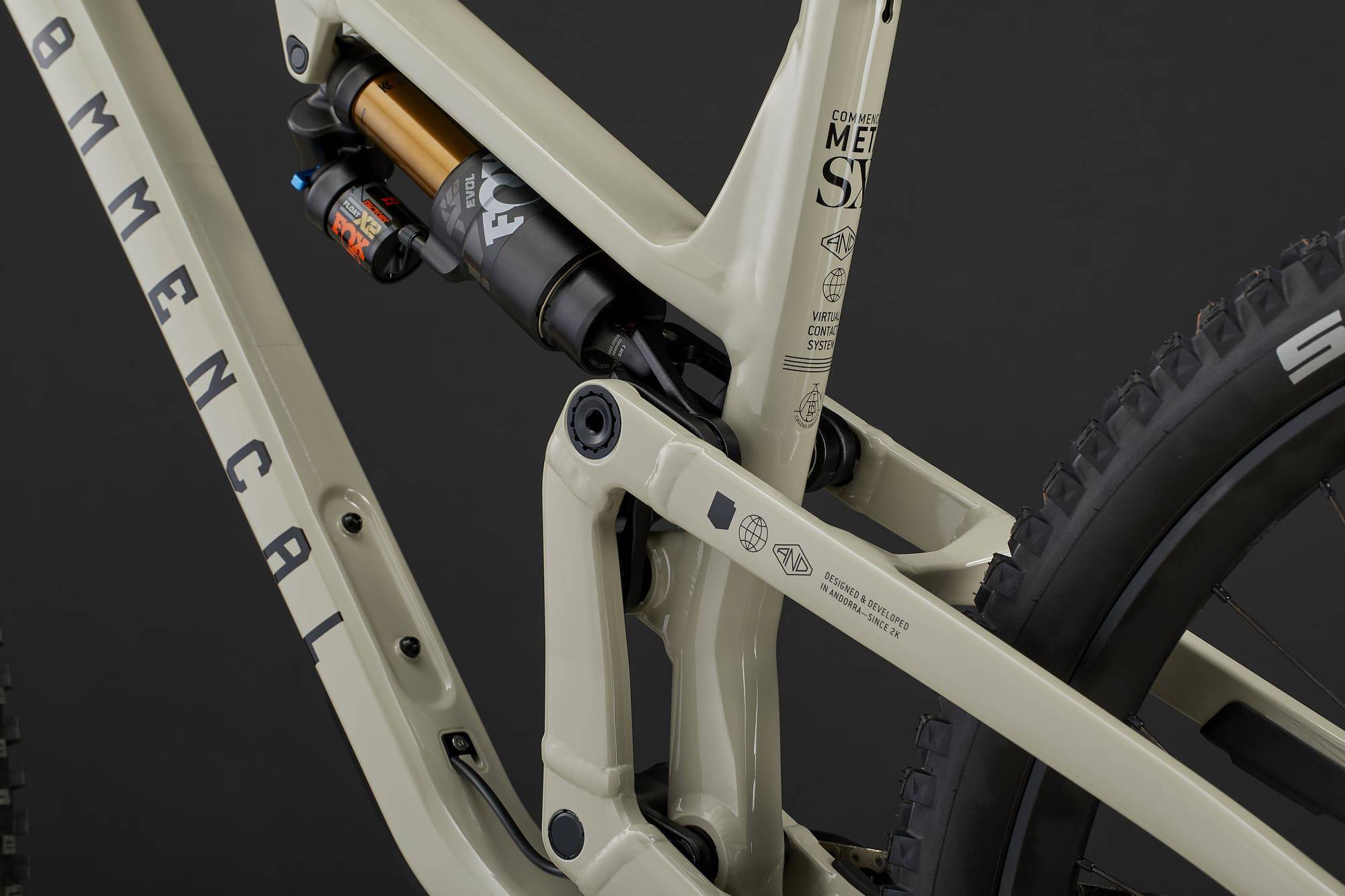 COMMENCAL META SX V5 T-TYPE CHALK image large number 7