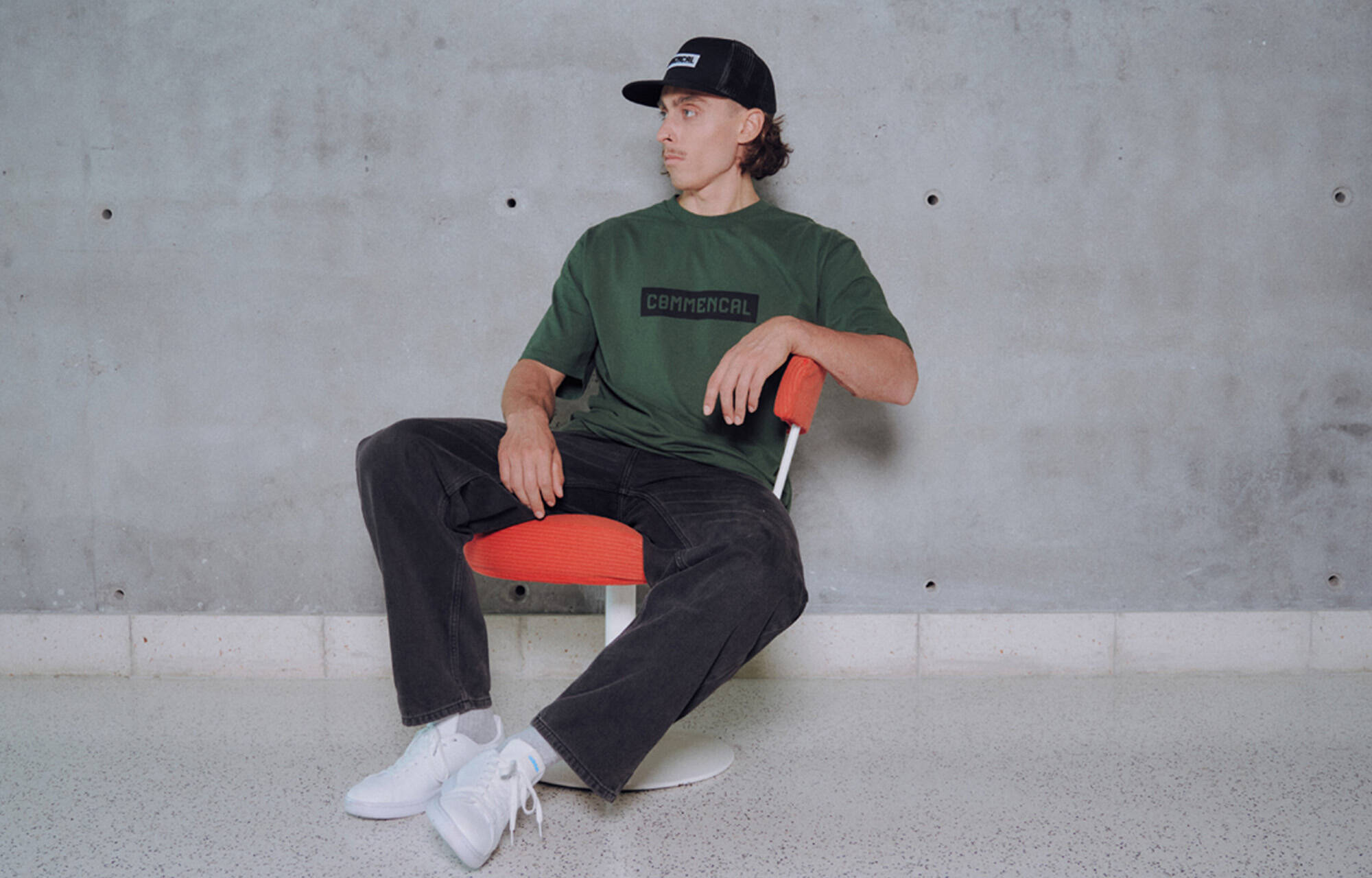 COMMENCAL T-SHIRT CORPORATE DARK GREEN image large number 2