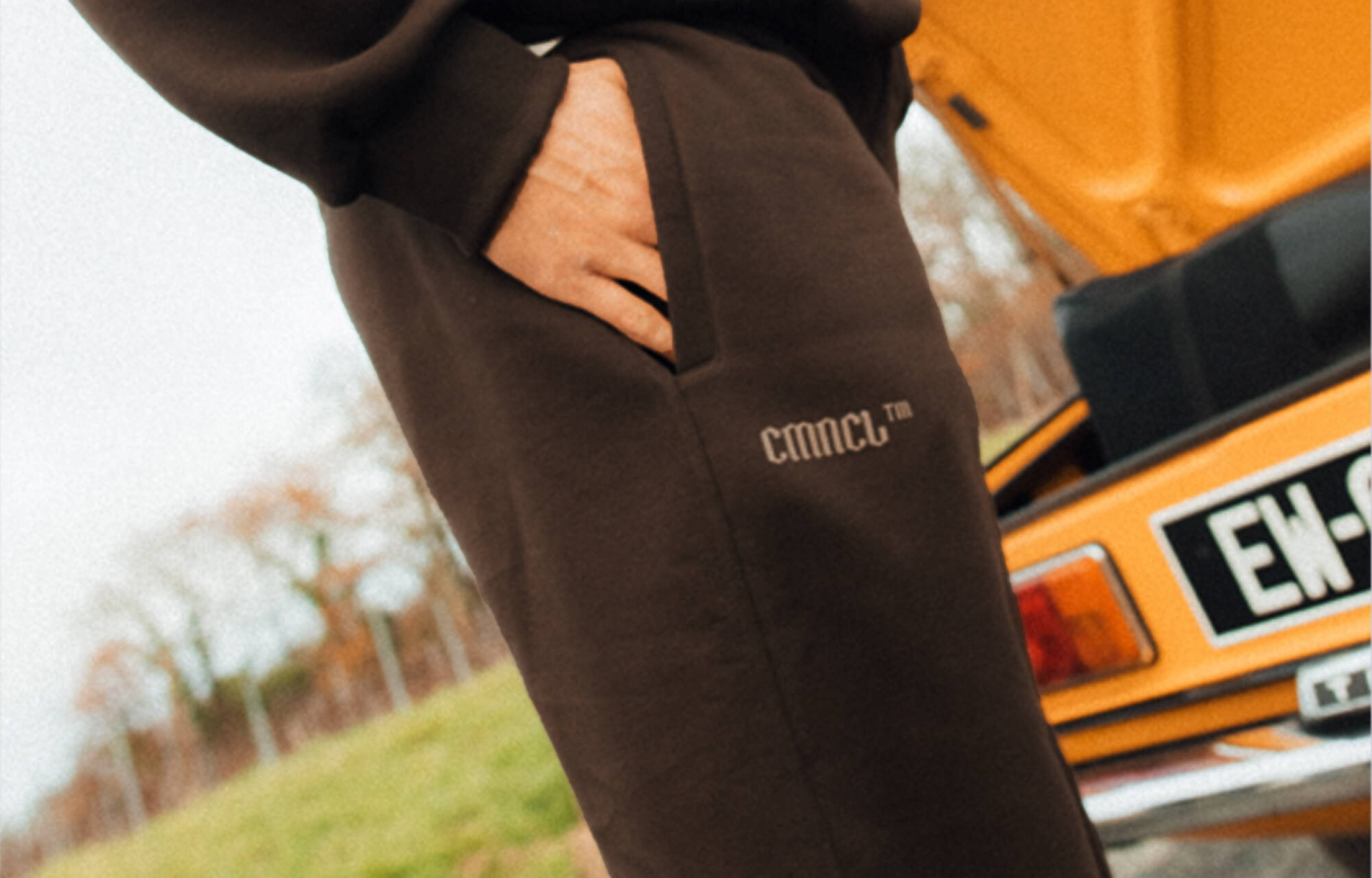 COMMENCAL NEO SWEAT PANTS BROWN image large number 1