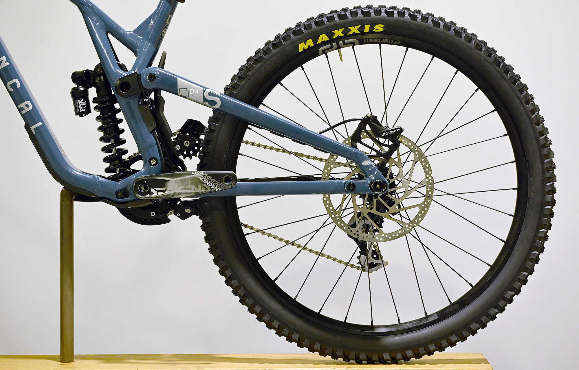 COMMENCAL SUPREME DH V5 ESSENTIAL AQUA BLUE - M (23150102) image large number 6