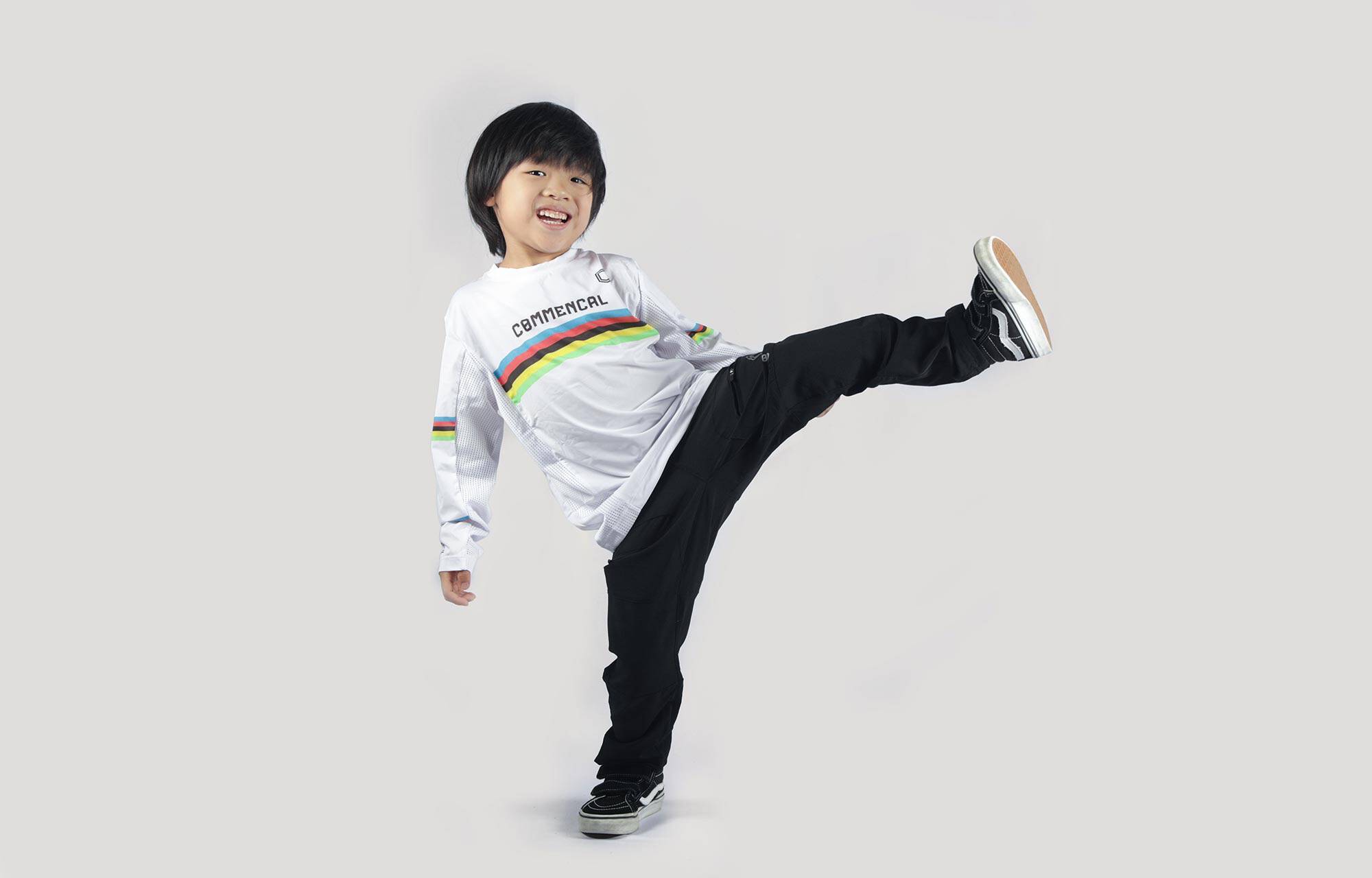 COMMENCAL KIDS LIGHTECH RACE LONG SLEEVE JERSEY WORLD CHAMPS image cover number 0