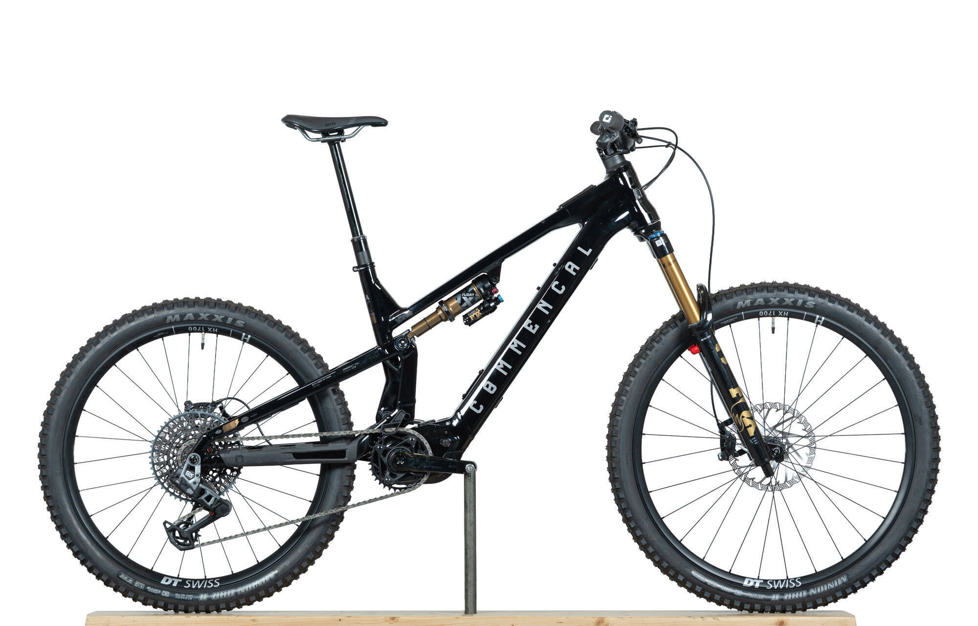 COMMENCAL META POWER SX AVINOX SIGNATURE PURE BLACK - L (25180703) 92 km image number null