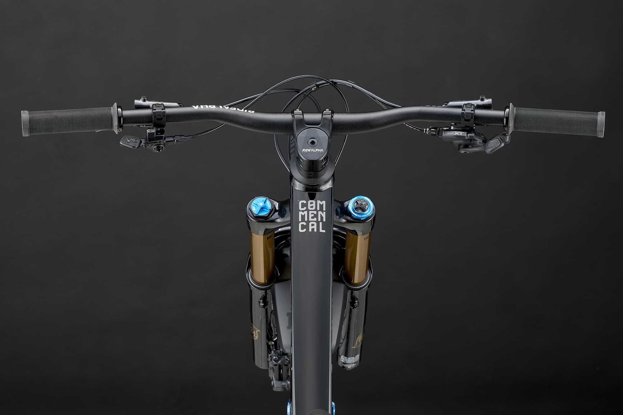 COMMENCAL CLASH V3 SIGNATURE PURE BLACK 2027 image large number 3