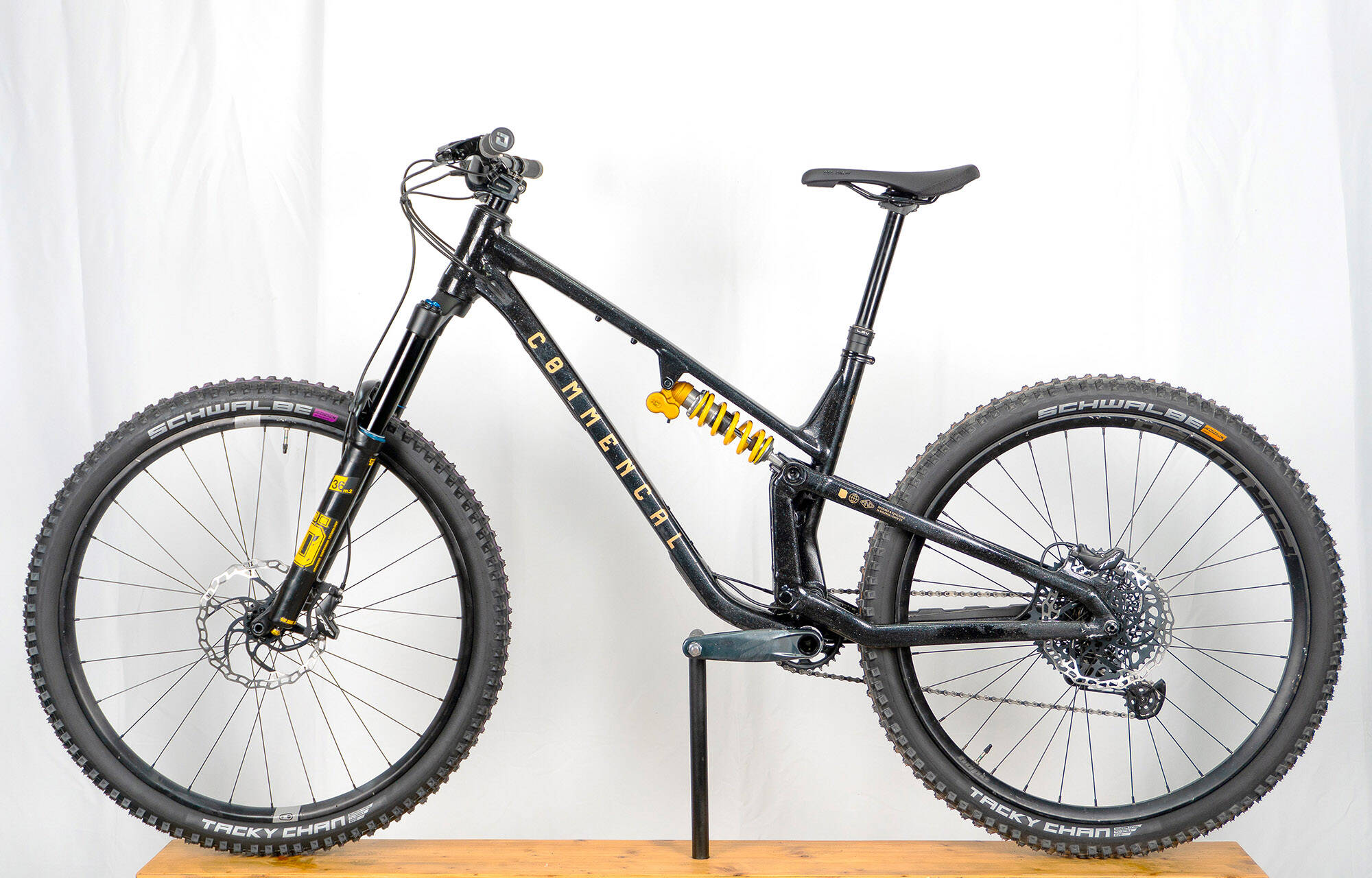 COMMENCAL META V5 OHLINS EDITION GLITTERY BLACK - L (23122403) image large number 5
