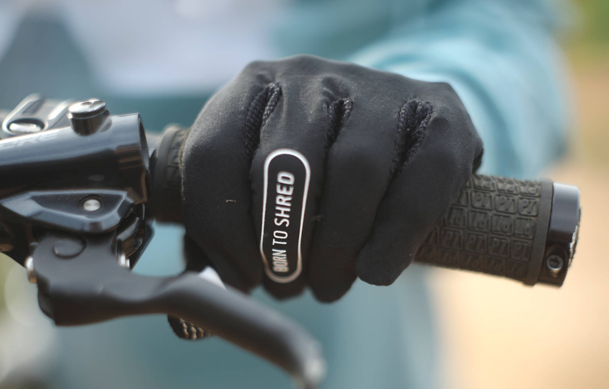 GANTS COMMENCAL LIGHTECH KIDS CORPORATE BLACK image large number 8