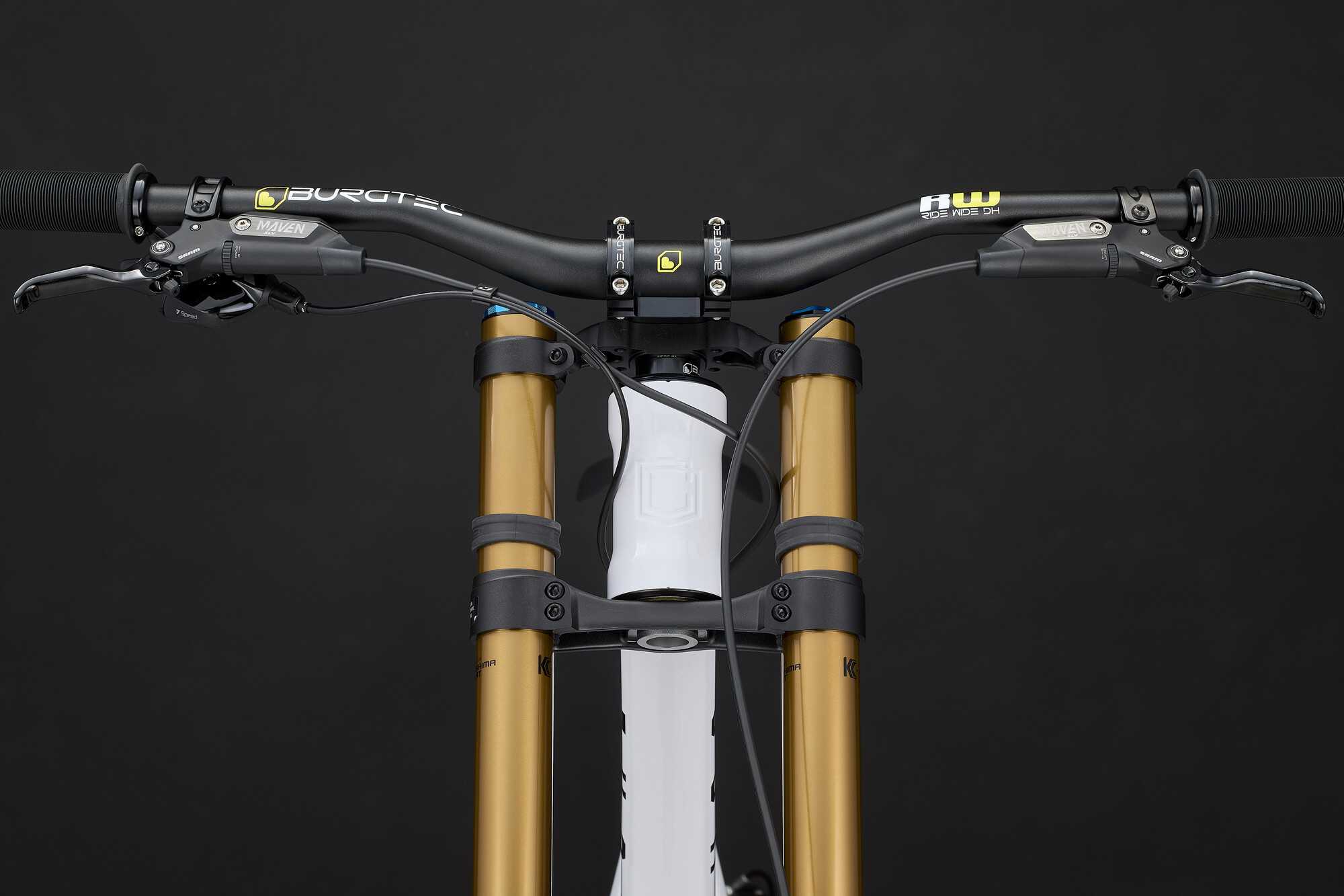 COMMENCAL SUPREME DH V5 SIGNATURE PURE WHITE 2026 image large number 4