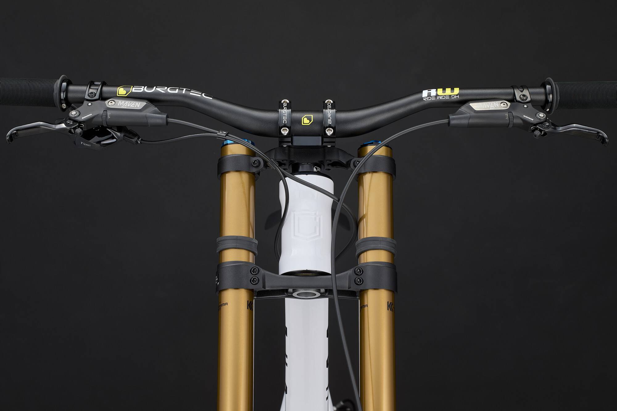 COMMENCAL SUPREME DH V5 SIGNATURE PURE WHITE 2026 image large number 4