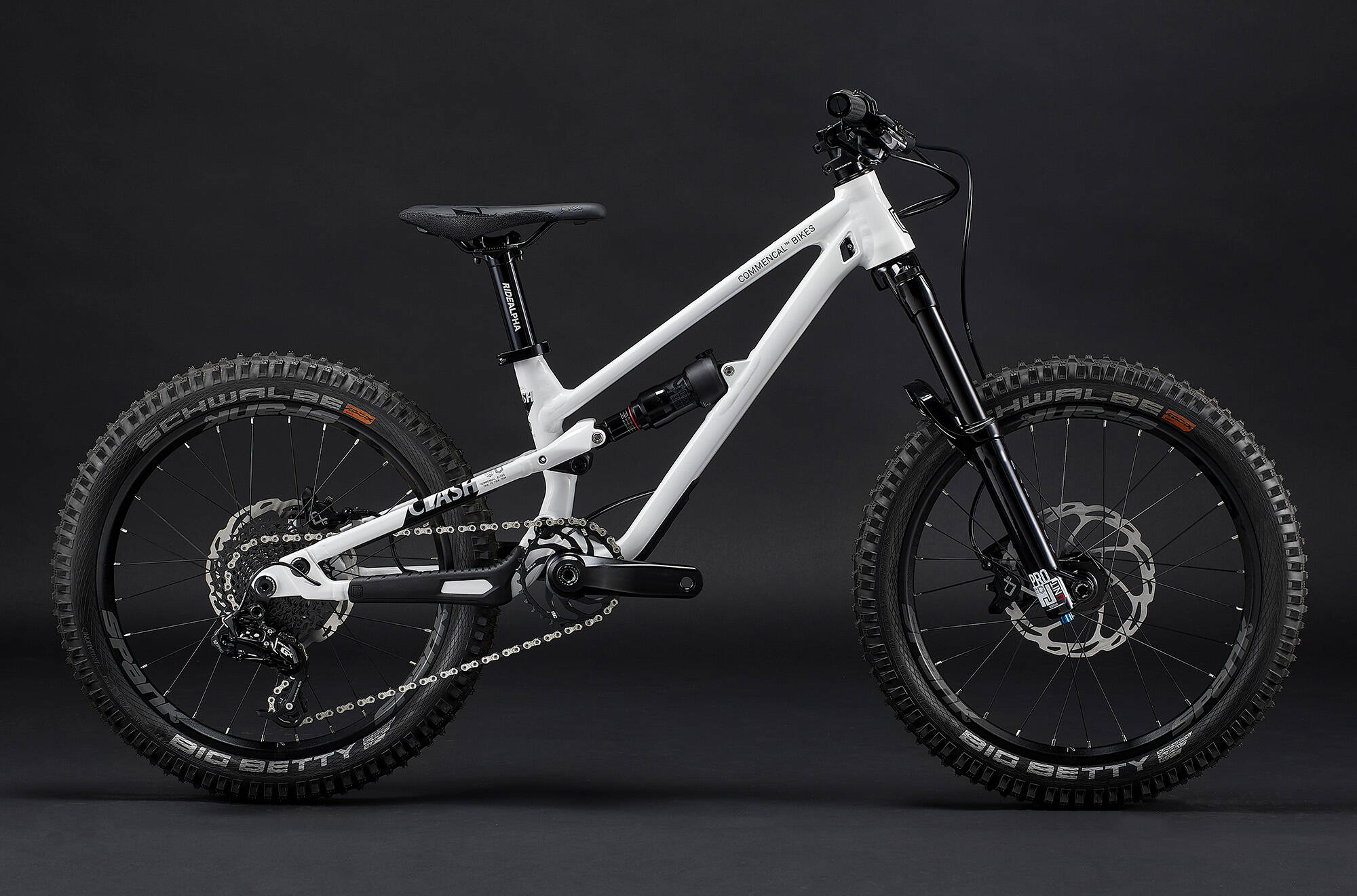 COMMENCAL CLASH 20 PURE WHITE image large number 0