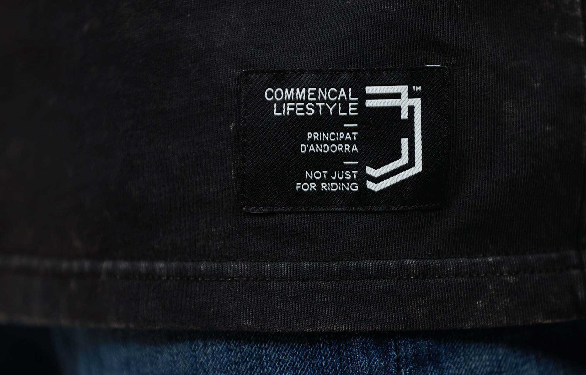 COMMENCAL WASHED T-SHIRT BLACK image large number 3