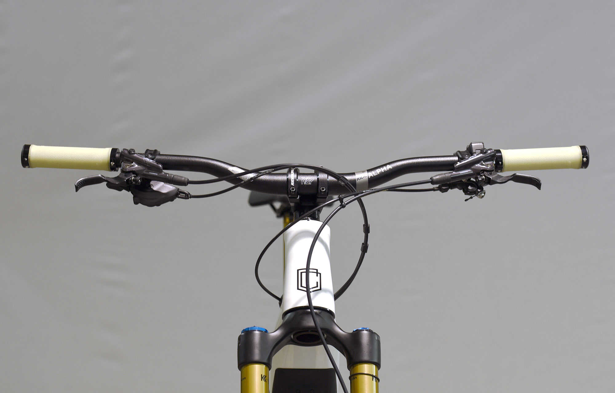 COMMENCAL META POWER SX BOSCH SIGNATURE PURE WHITE - L (22181903) 1km image large number 4