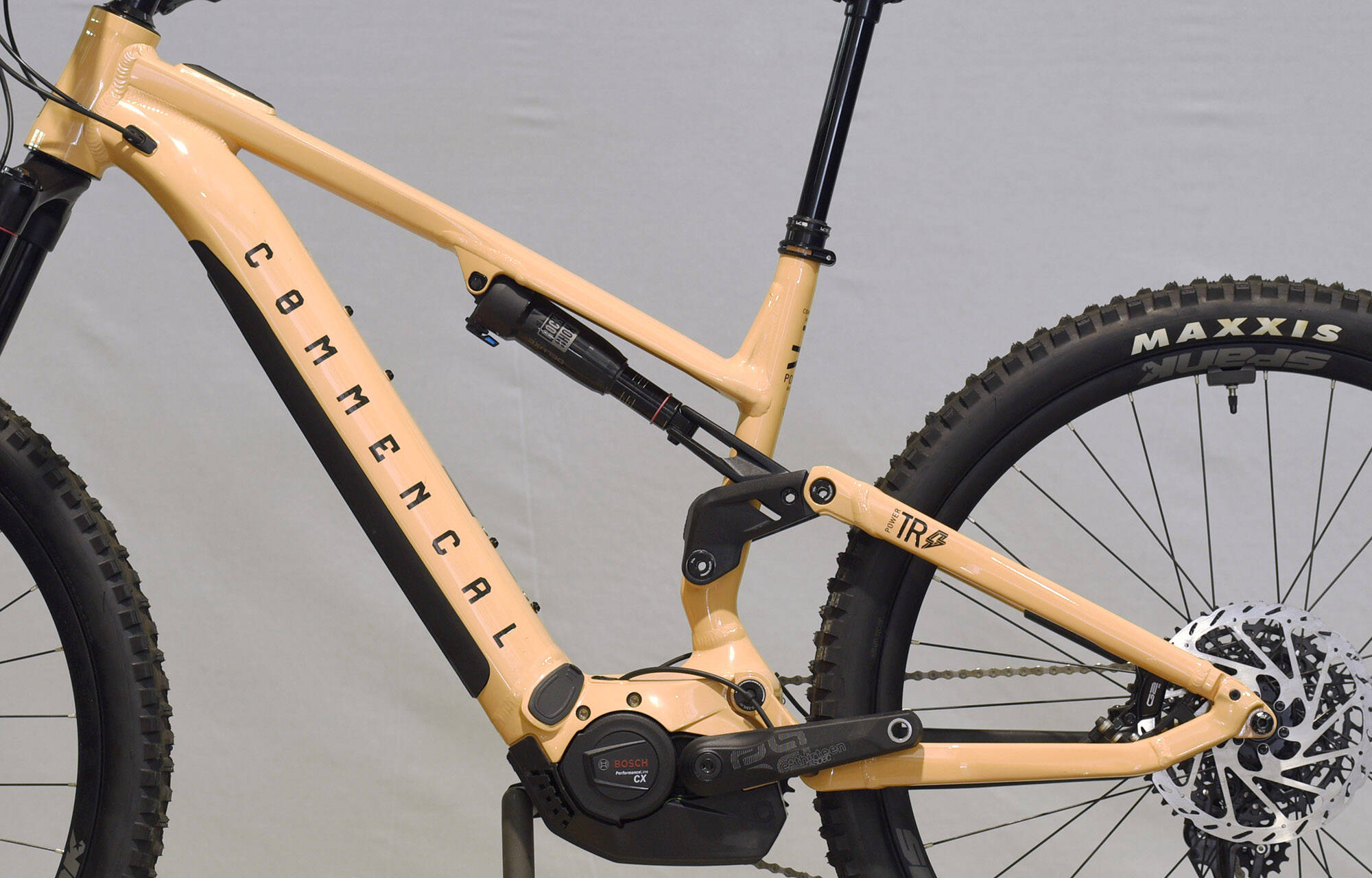 COMMENCAL META POWER TR BOSCH RIDE PEACH - L (23181703) 8 km image large number 6