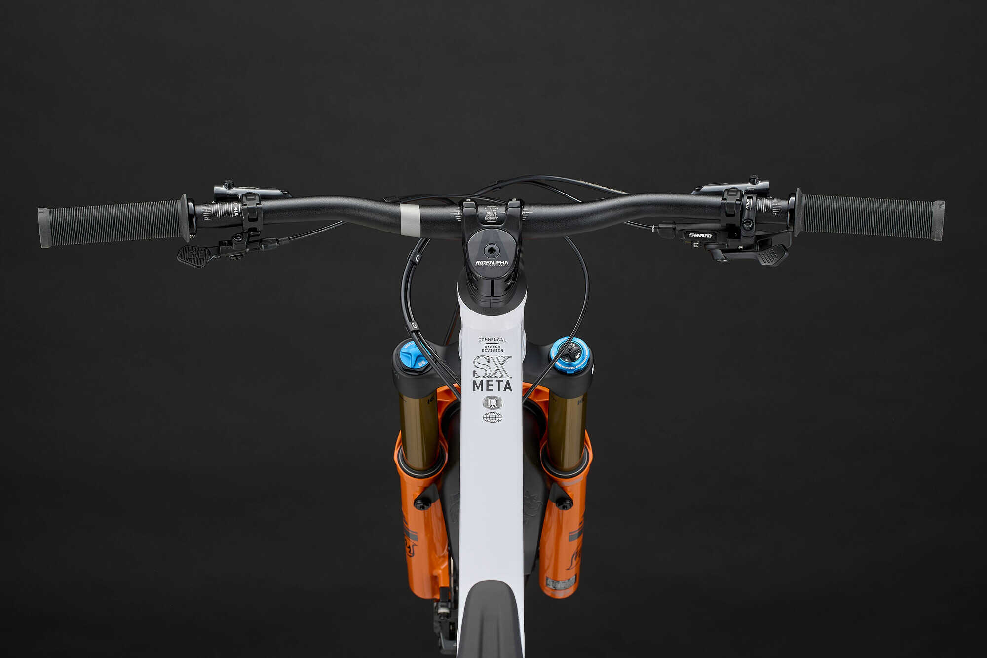 COMMENCAL META SX V5 SIGNATURE PURE WHITE 2026 image large number 3