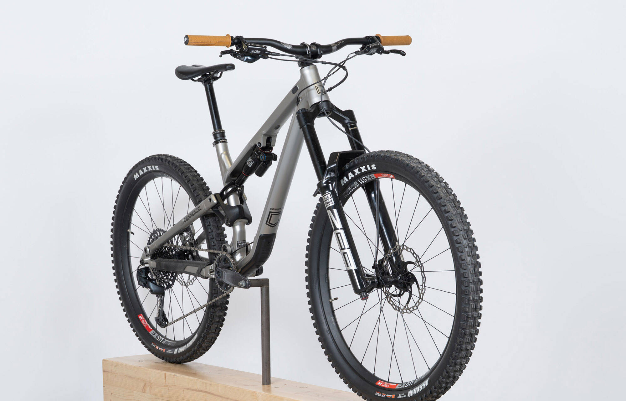 COMMENCAL META SX V4 RACE SILVER - M (22130802) image large number 2