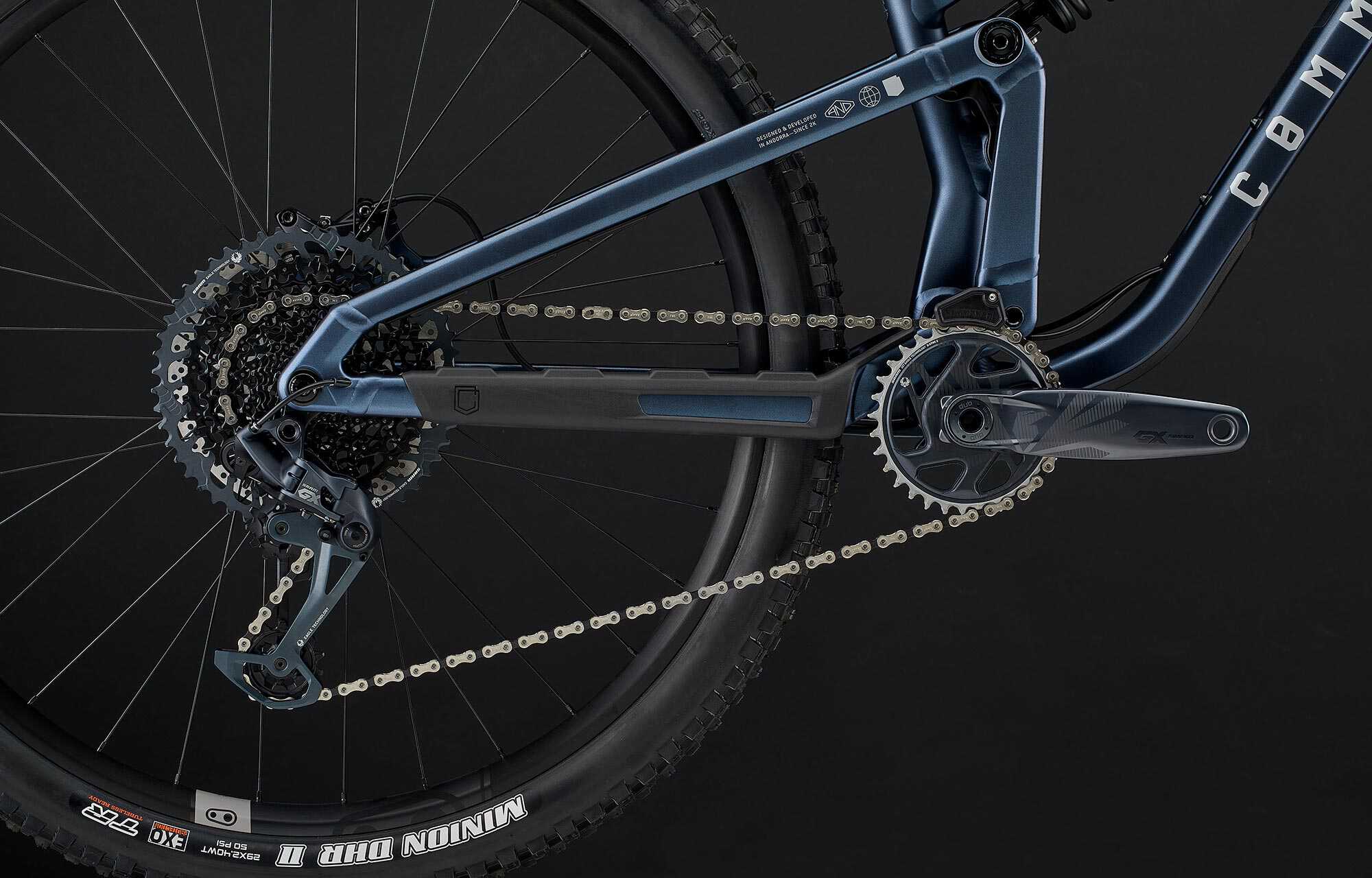 COMMENCAL META V5 RACE SPARKLY BLUE image large number 5