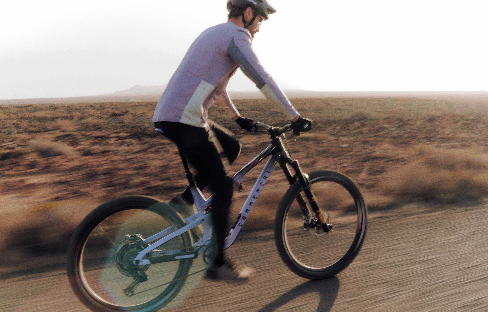 COMMENCAL LIGHTECH LONG SLEEVE JERSEY PURPLE image large number 1