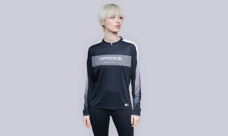 MAILLOT CMNCL LIGHTECH MANCHES LONGUES WOMEN RACE BLACK POLYCHROM