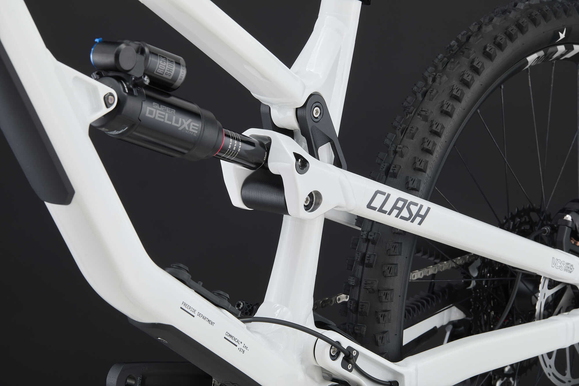COMMENCAL CLASH V3 ROCKSHOX PURE WHITE 2027 image large number 8