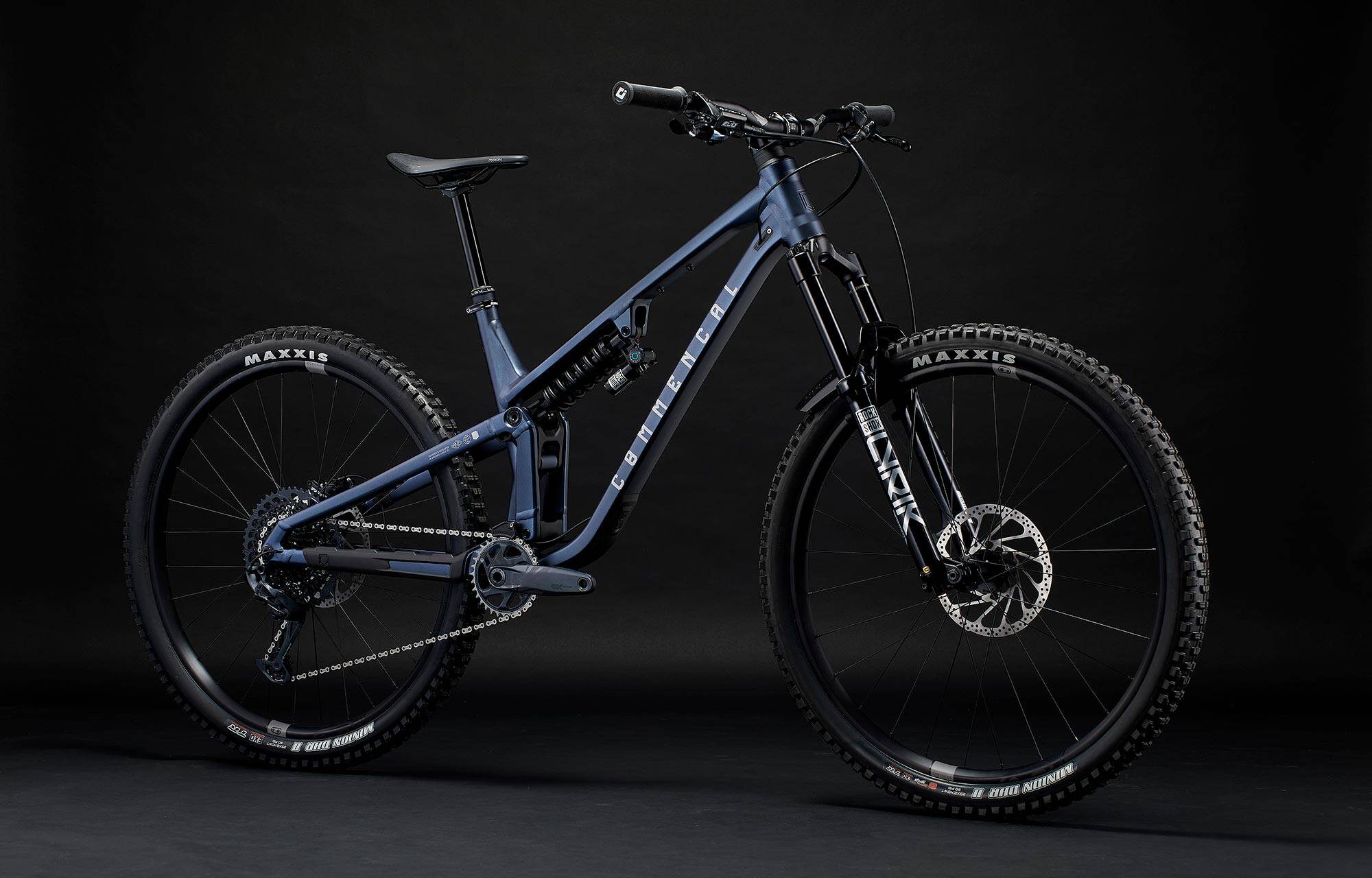 COMMENCAL META V5 RACE SPARKLY BLUE image large number 1